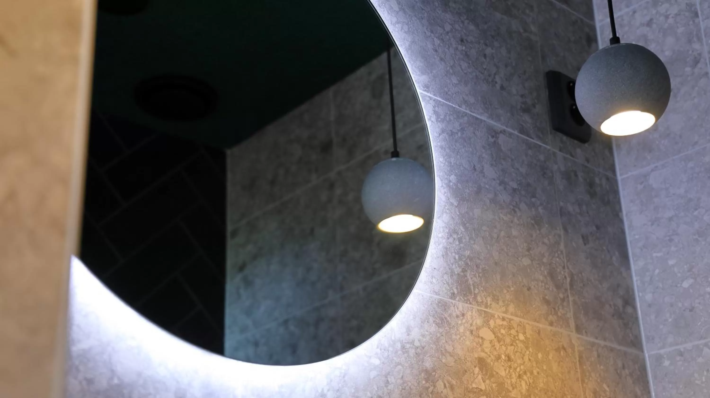 Haltia Lake Lodge nature boutique hotel & glamping