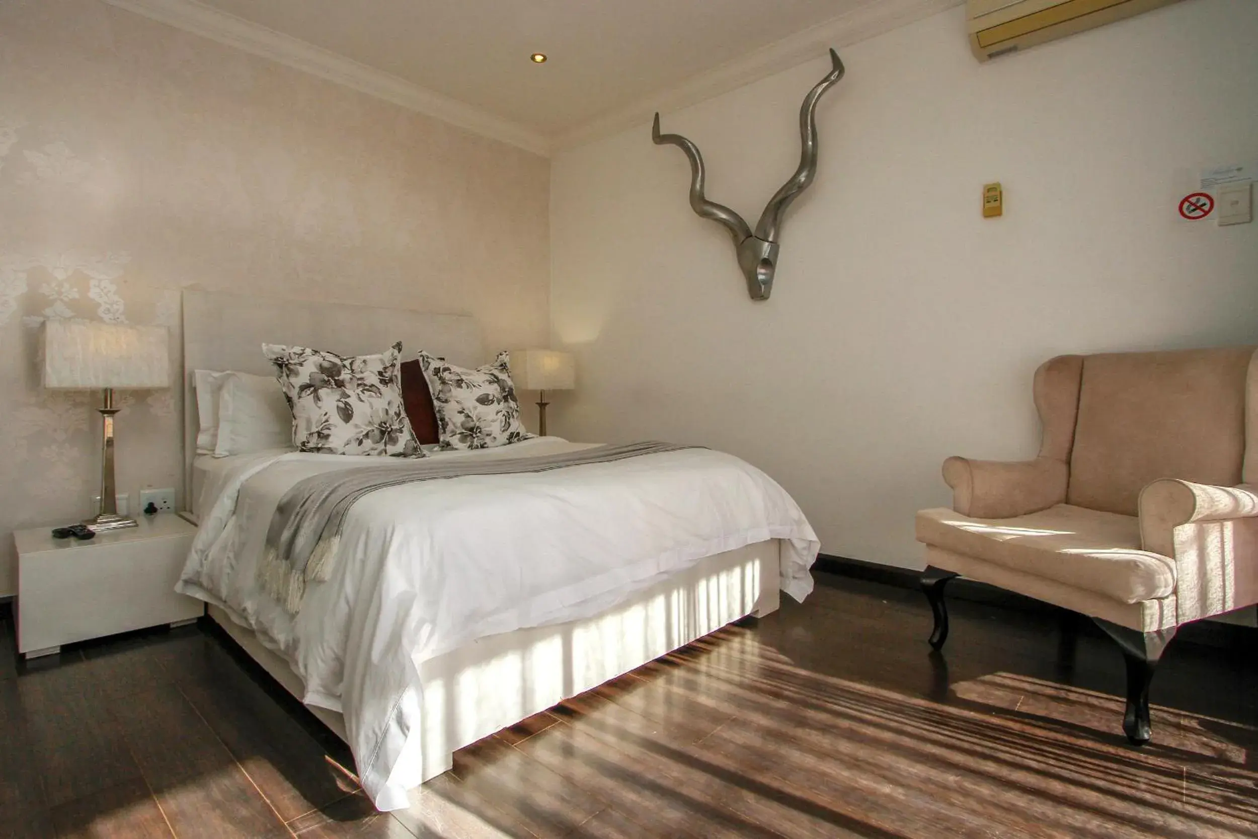 Bed in Sanchia Luxury Guesthouse