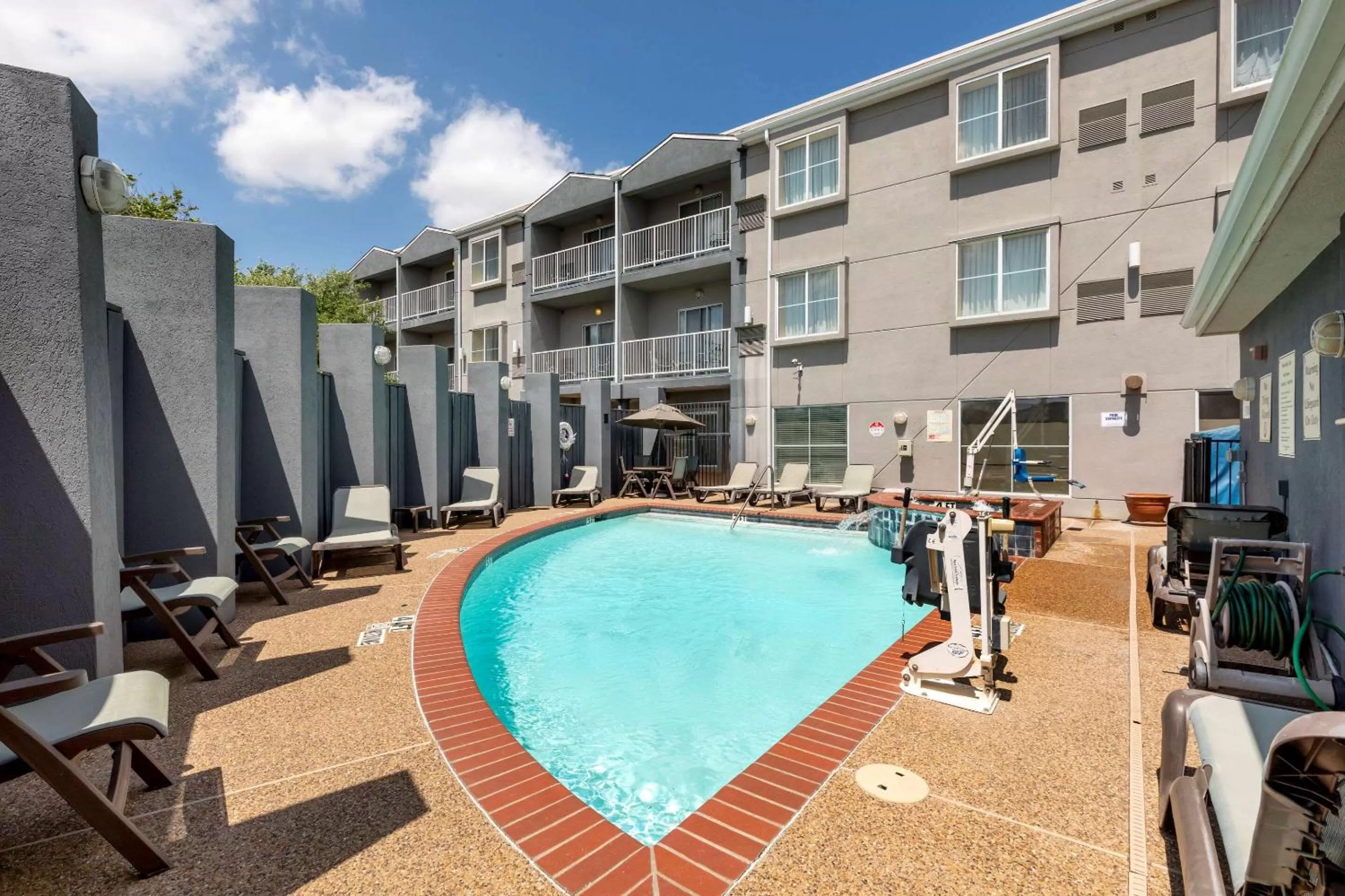 Pool view in Comfort Suites DFW Airport