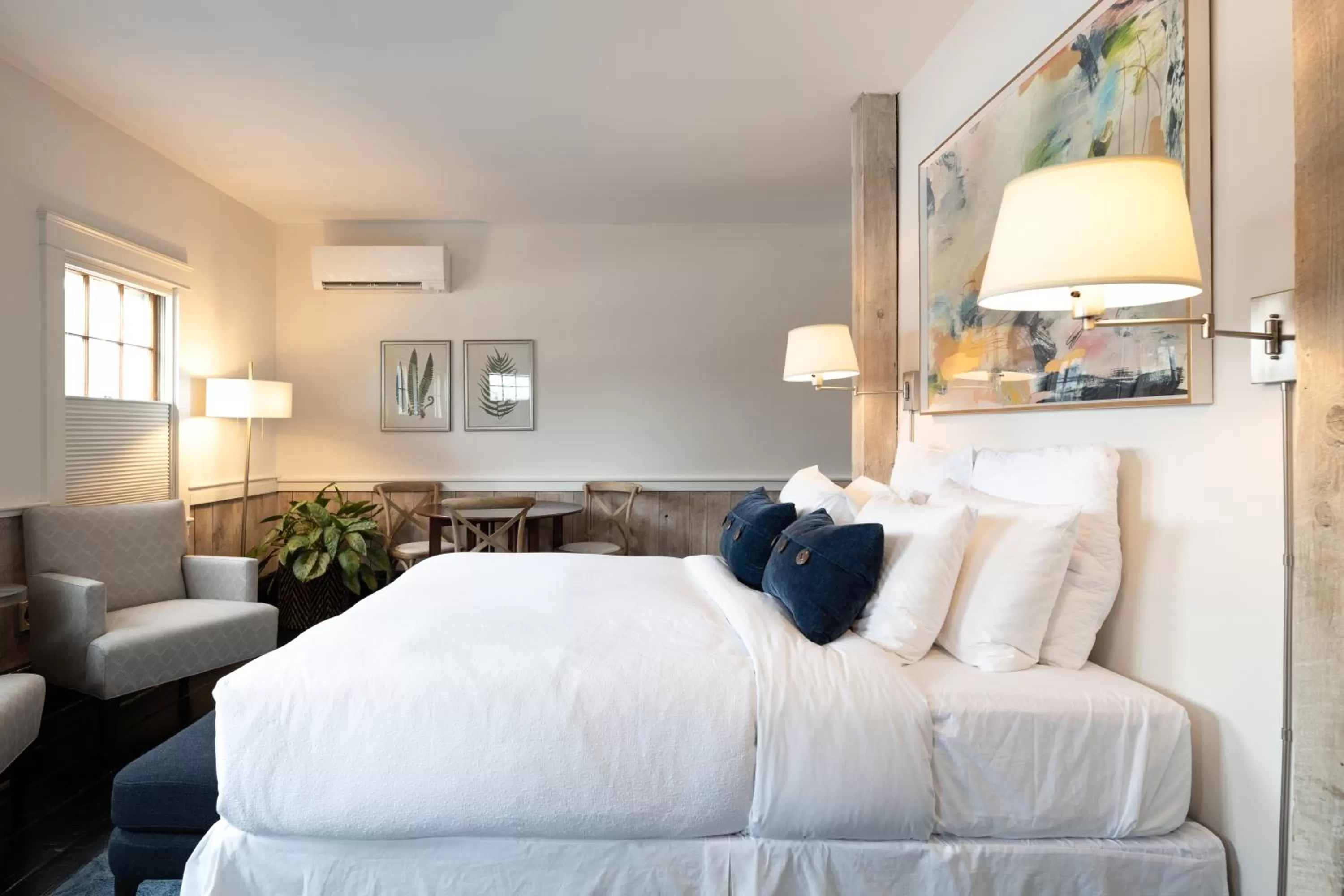 Photo of the whole room, Bed in The Water Street Inn