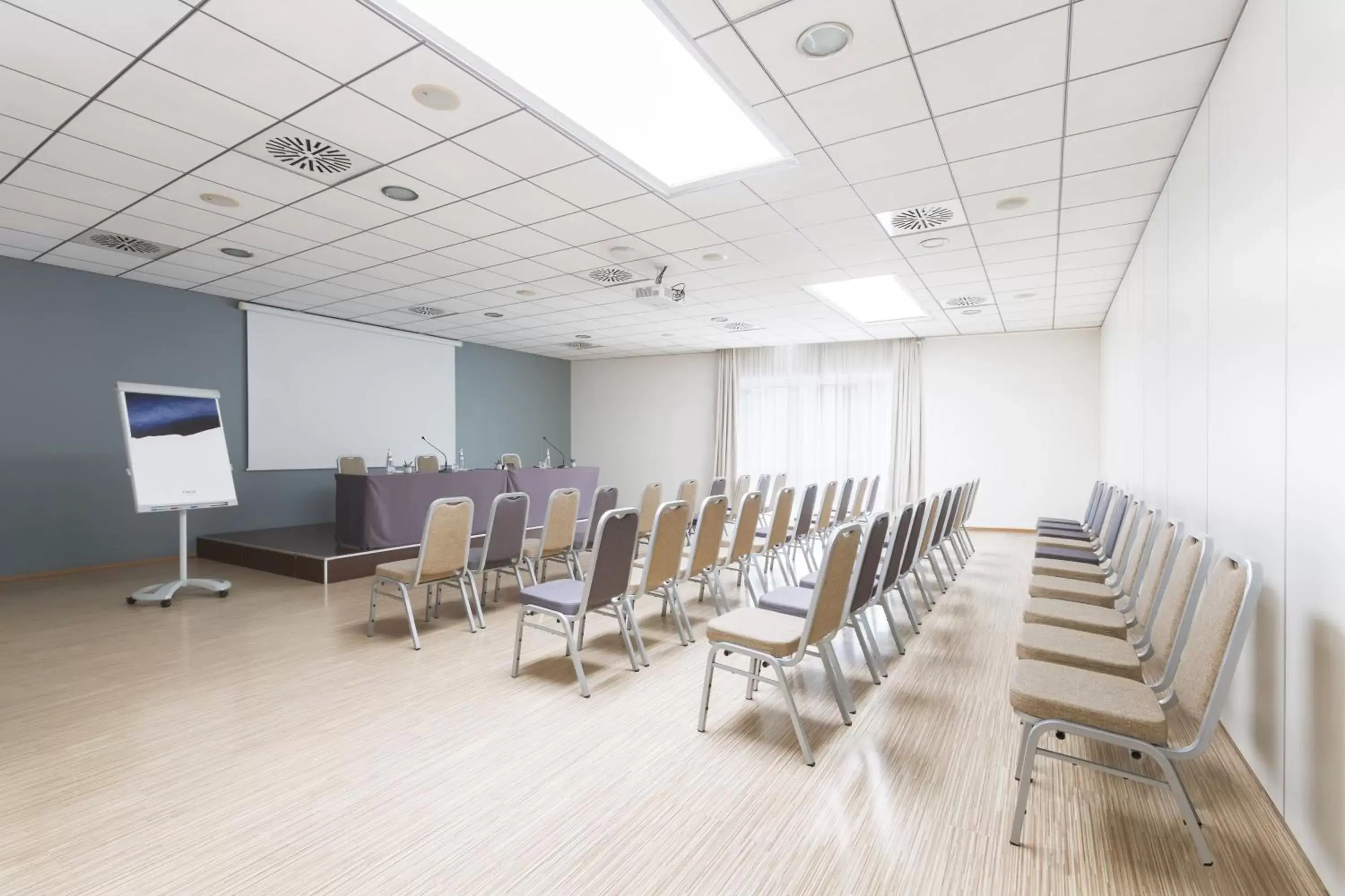 Meeting/conference room in voco Venice Mestre - The Quid, an IHG Hotel