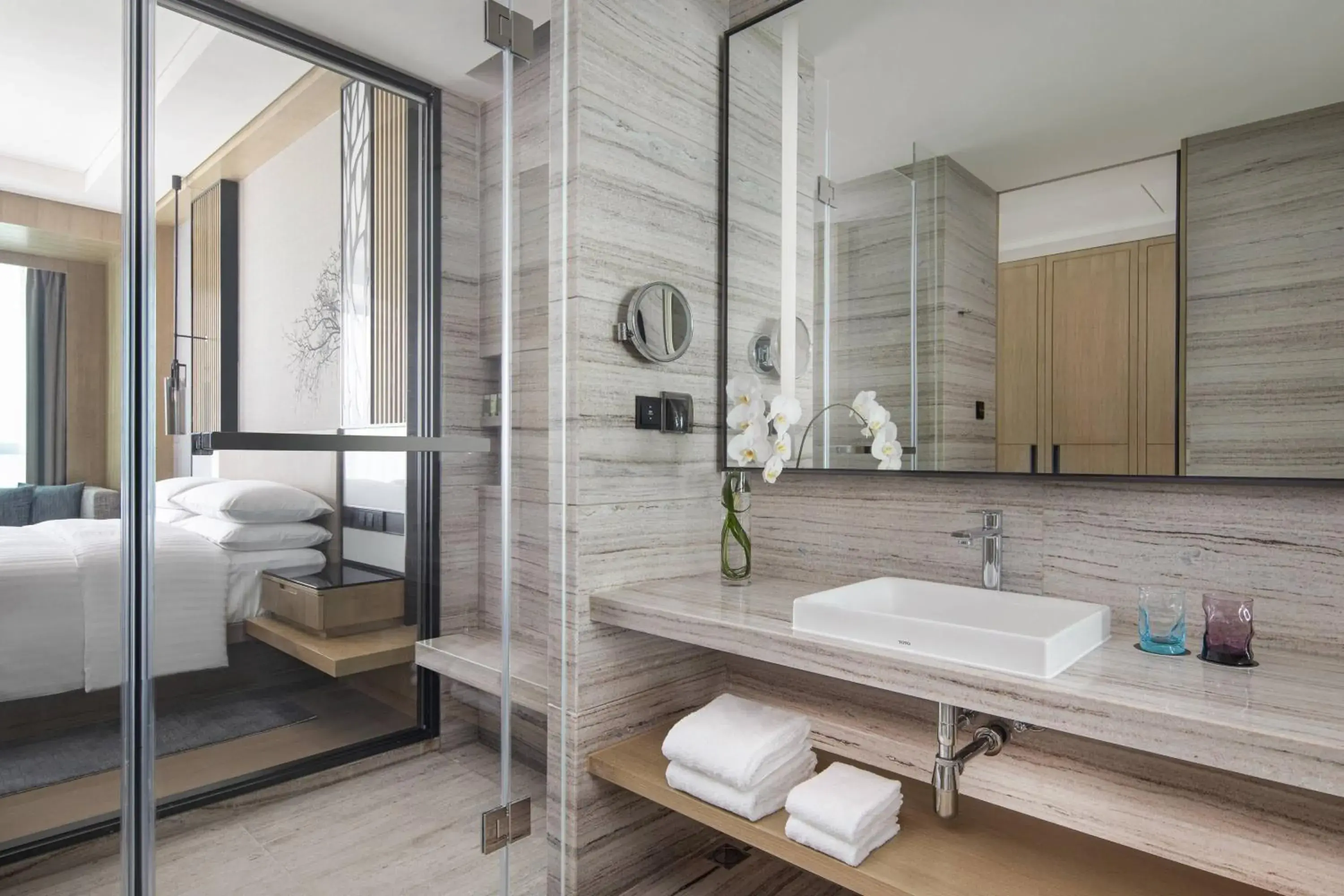 Bathroom in Courtyard by Marriott Chengdu South