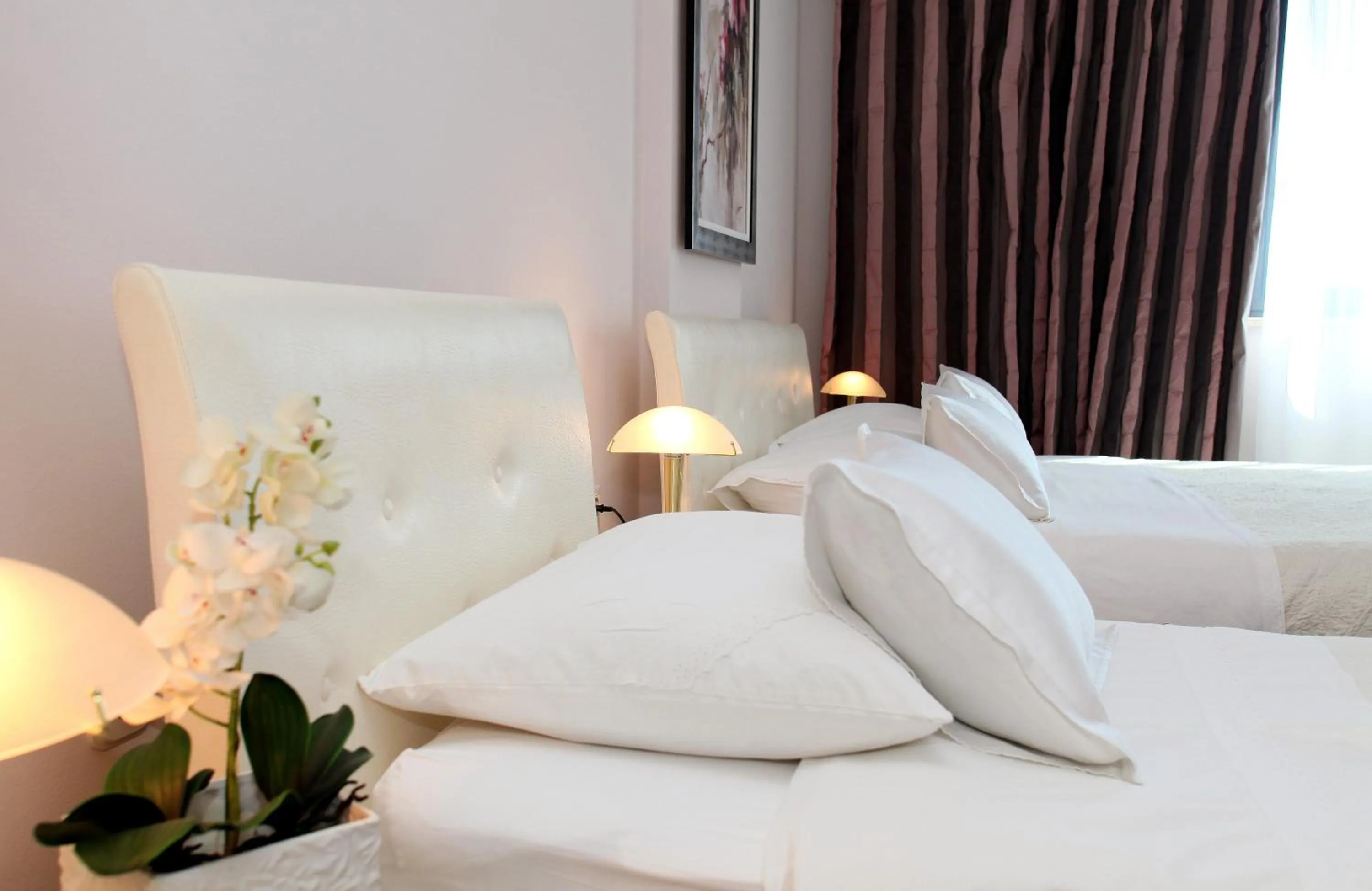 Bed in Hotel Bellevue Trogir