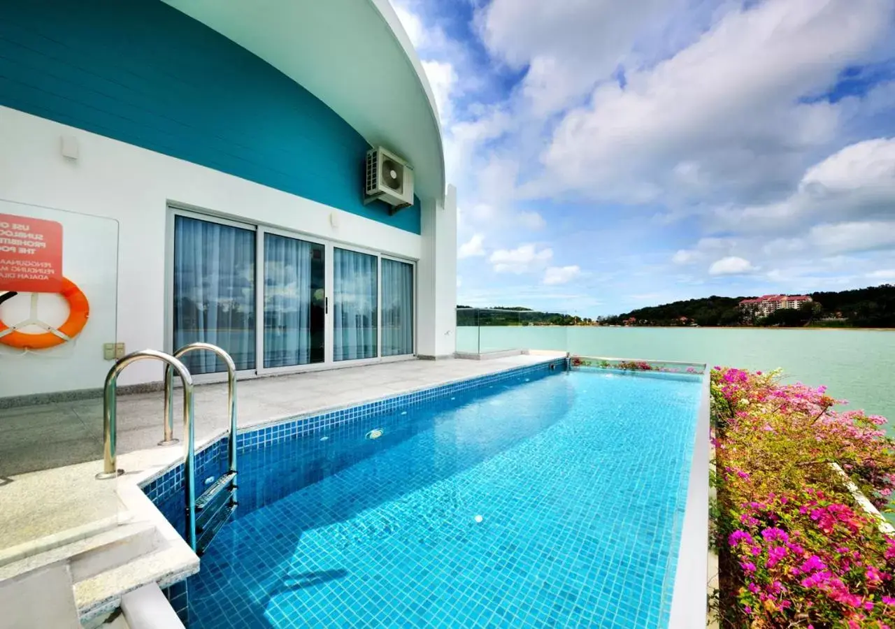 Swimming Pool in Lexis Hibiscus Port Dickson