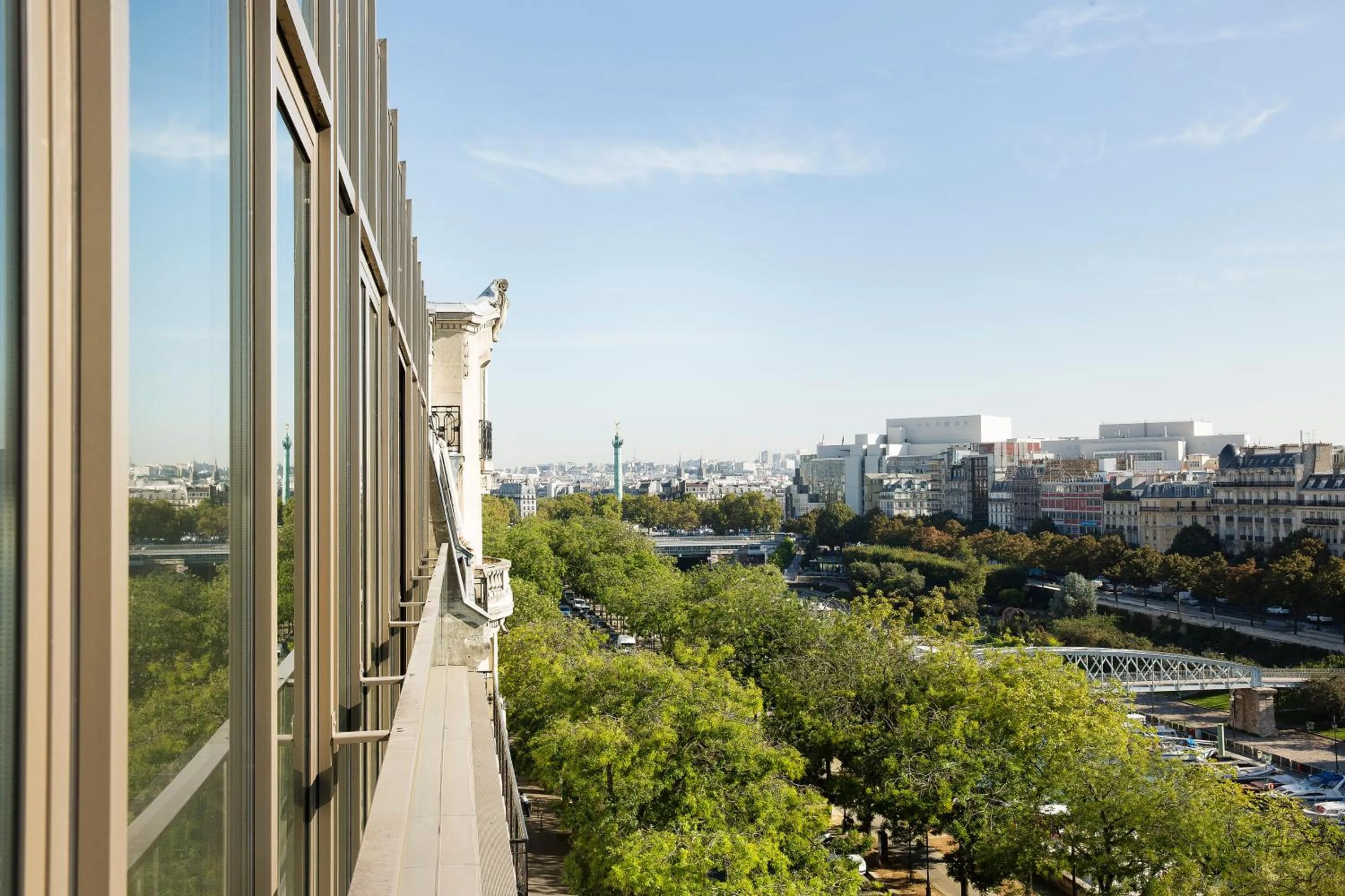 Nearby landmark in Goralska Résidences Paris Bastille
