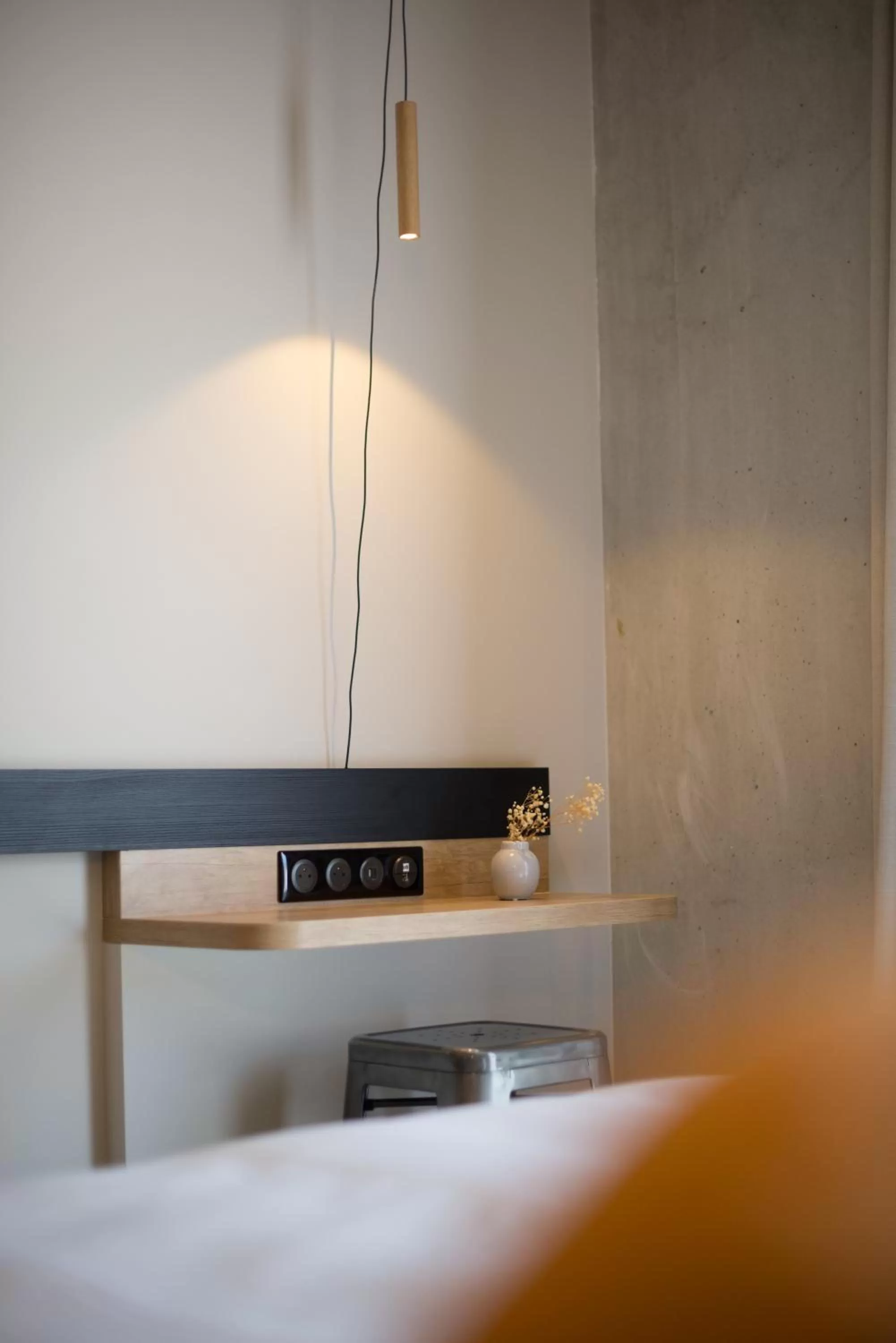 Bedroom, Bed in Campanile Saint Brieuc - Centre Gare