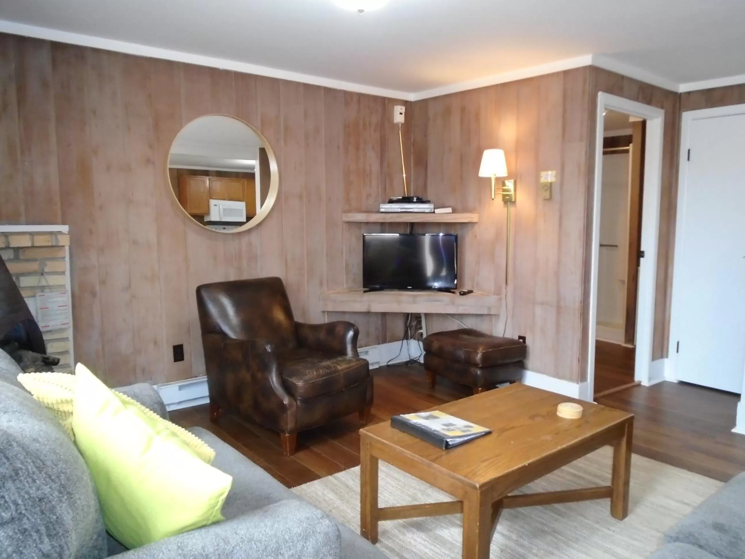 Living room, Seating Area in Cedar Village Condominiums
