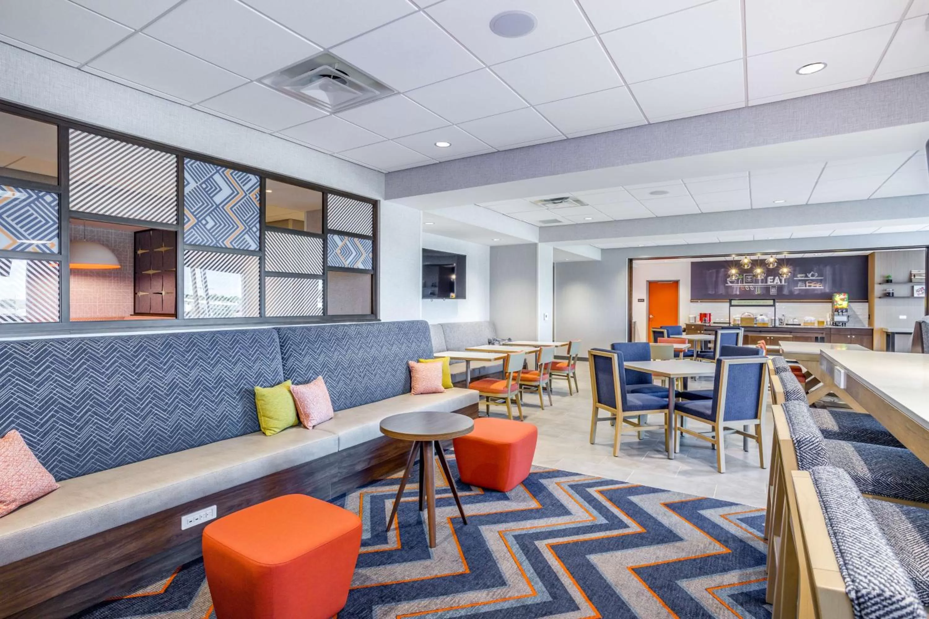 Breakfast in Hampton Inn Bedford In, In