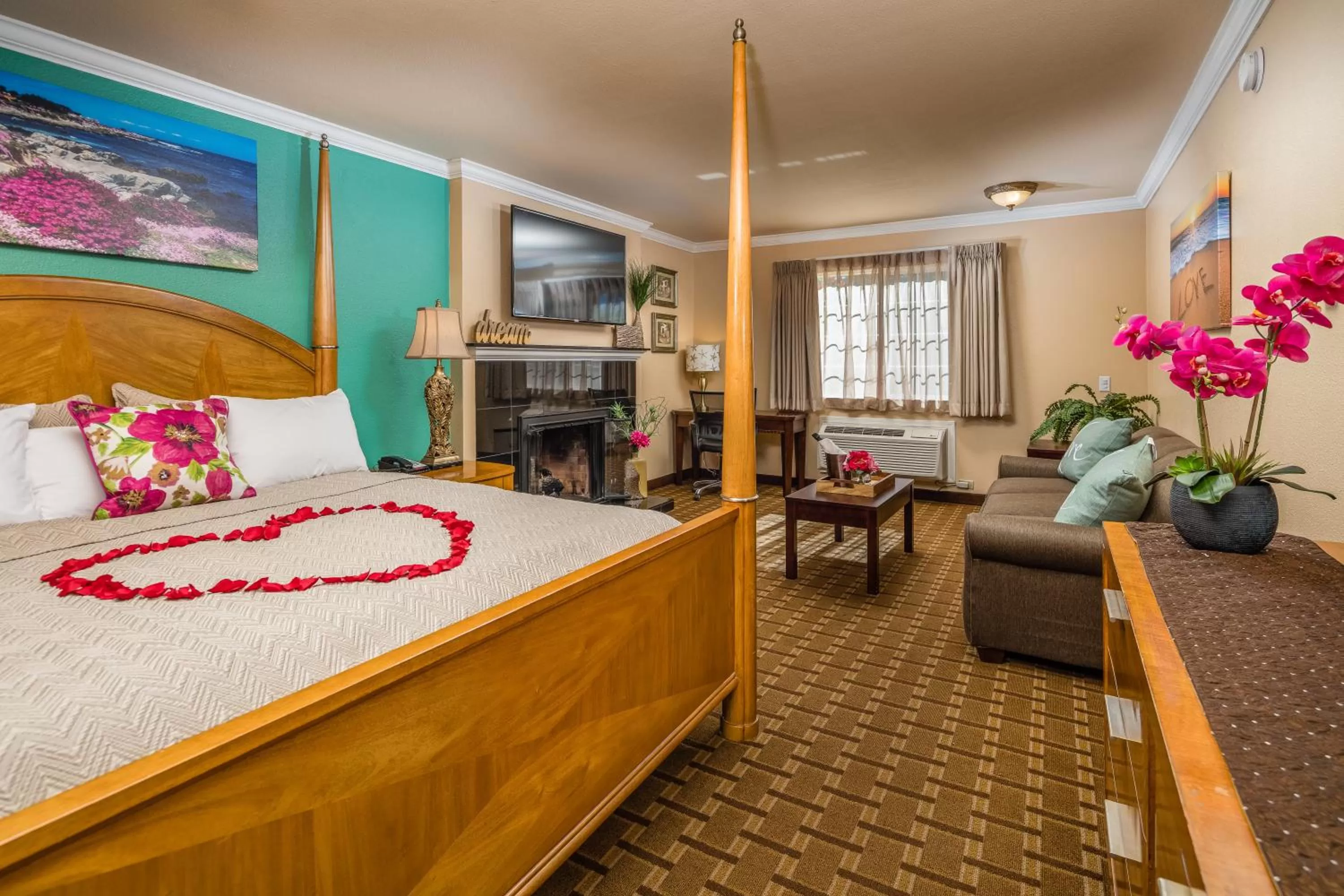 Seating area, Bed in Stage Coach Lodge