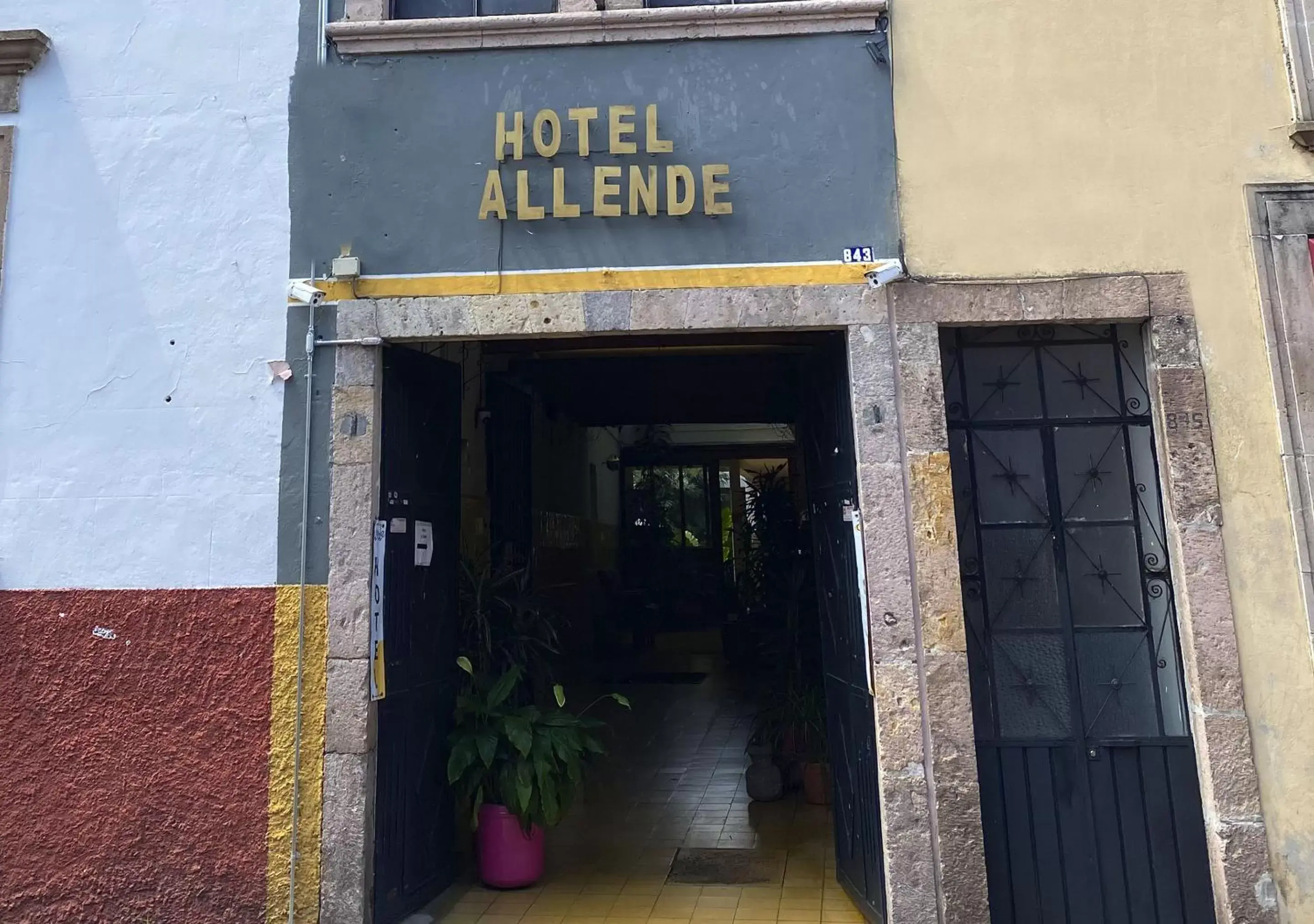 Facade/entrance in Hotel Allende Morelia by DOT Light