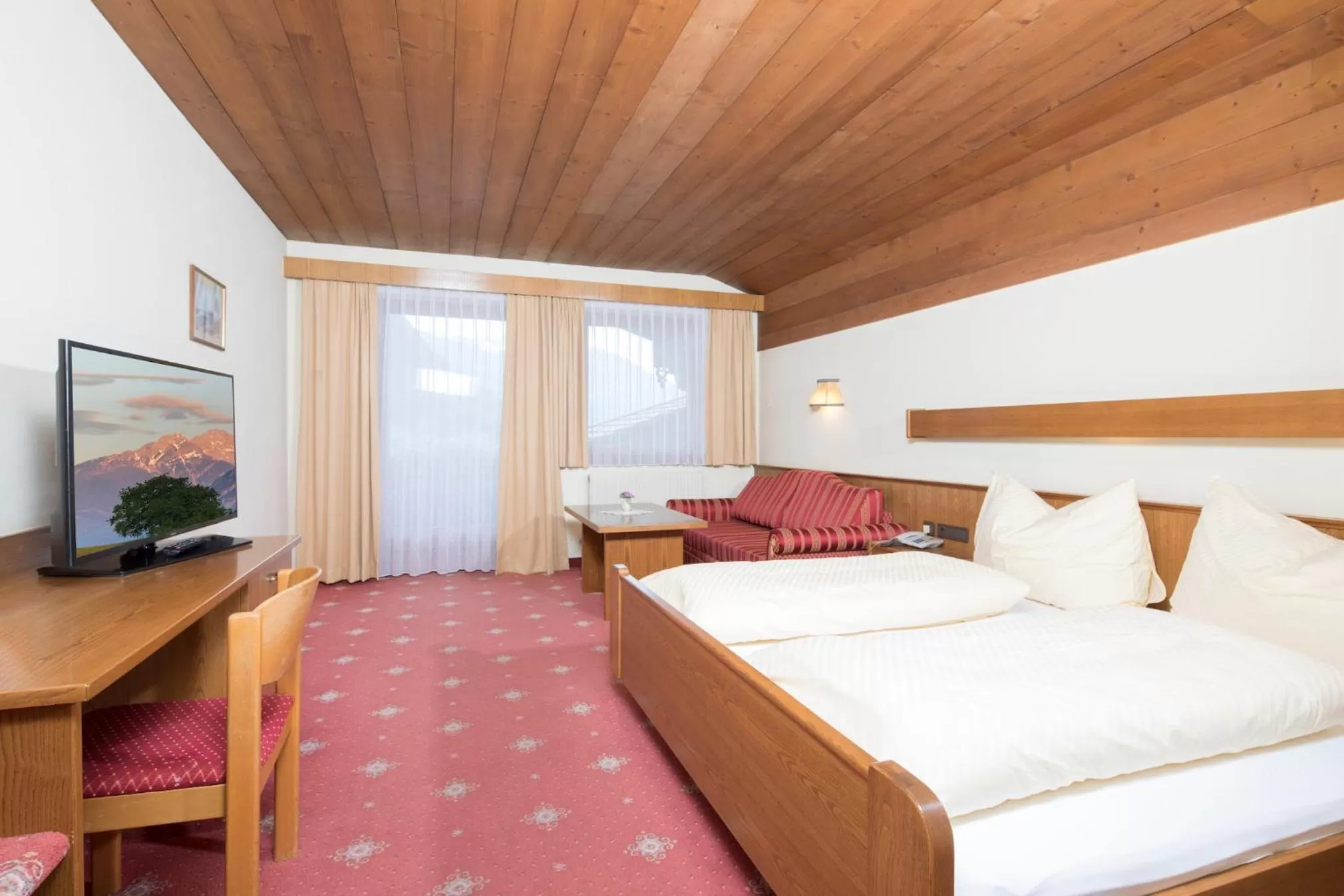 Deluxe Double Room in Hotel Hauserwirt