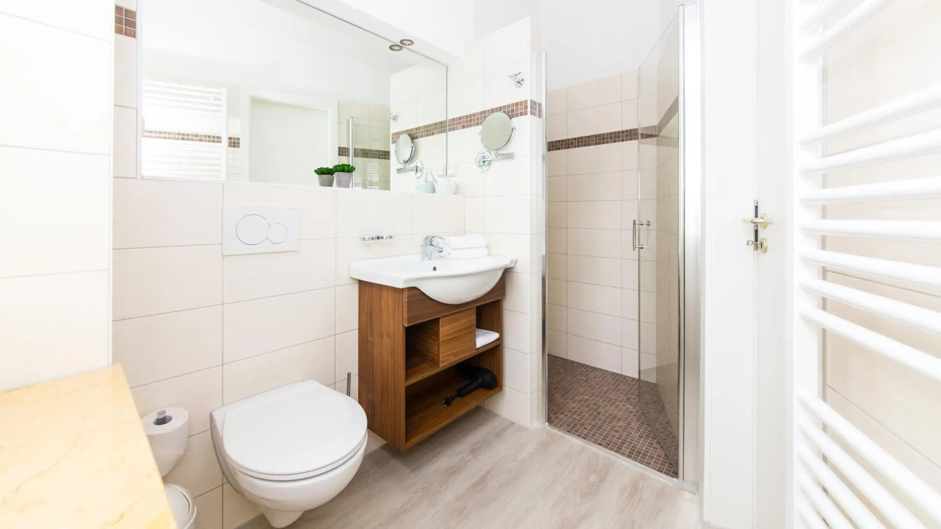 Bathroom in Ostseehotel Villen im Park - ein Rovell Hotel