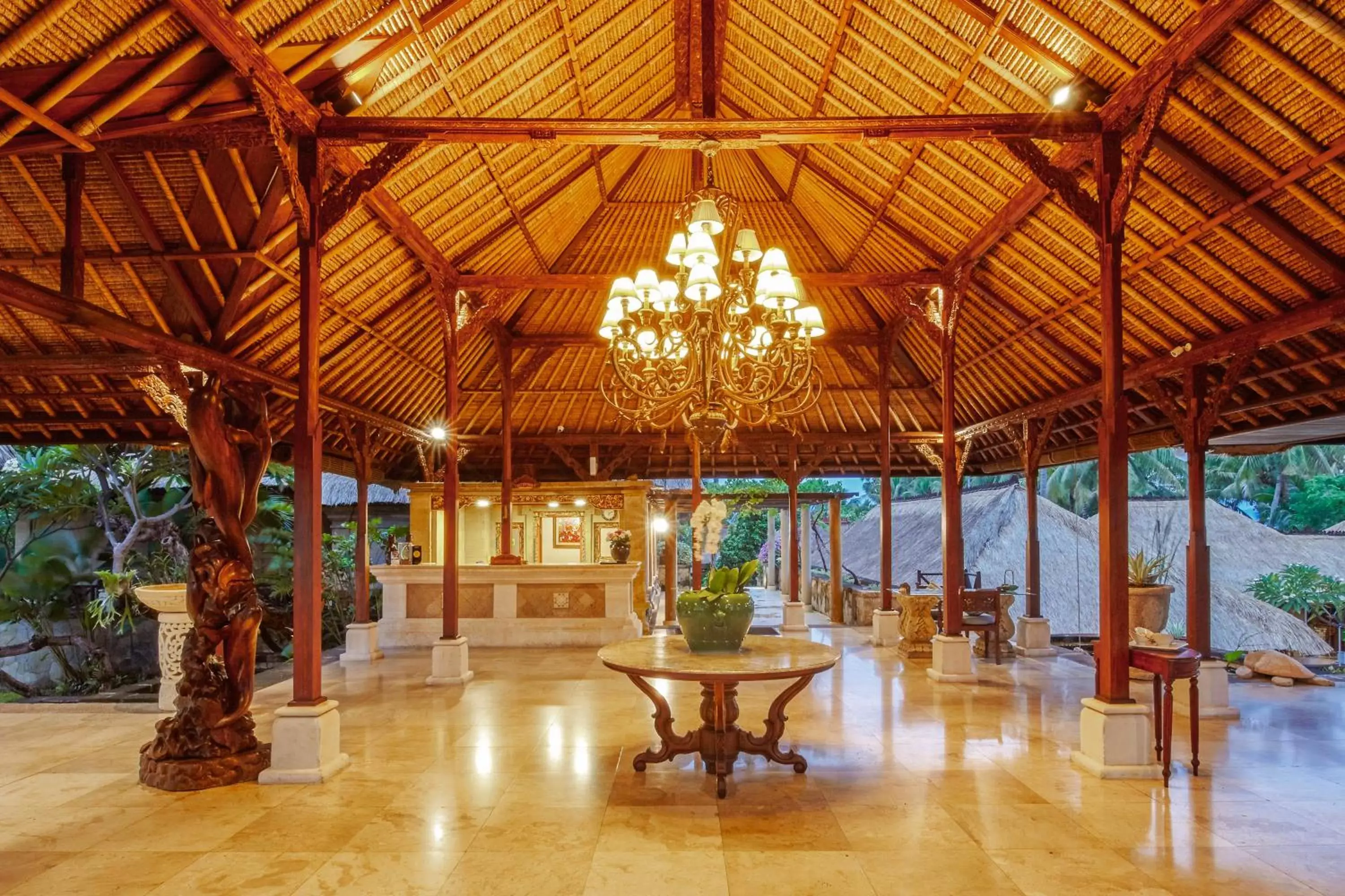 Lobby or reception in Puri Bagus Lovina