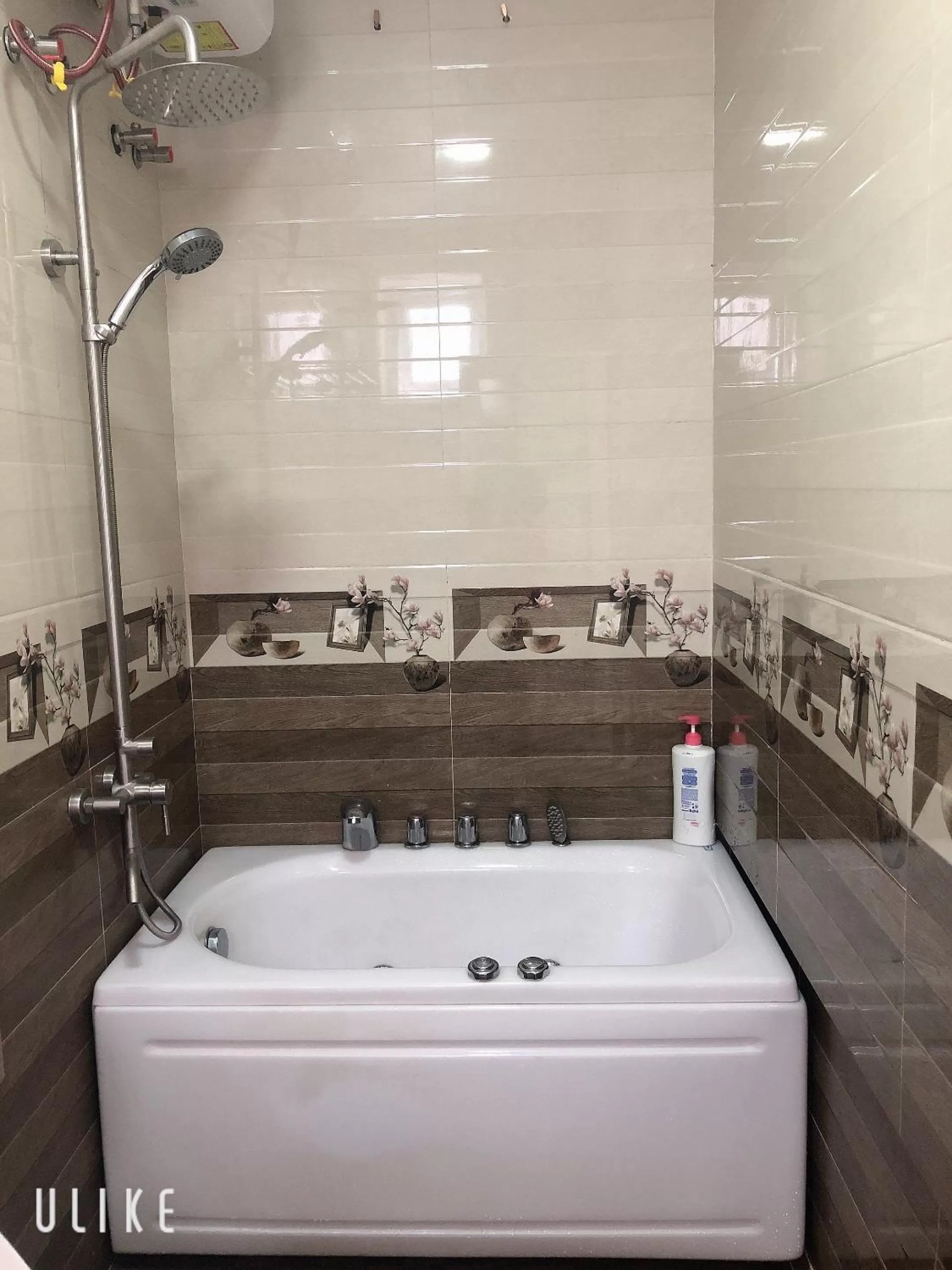 Bath in Villa - Hotel Nam Khang 2 Dalat