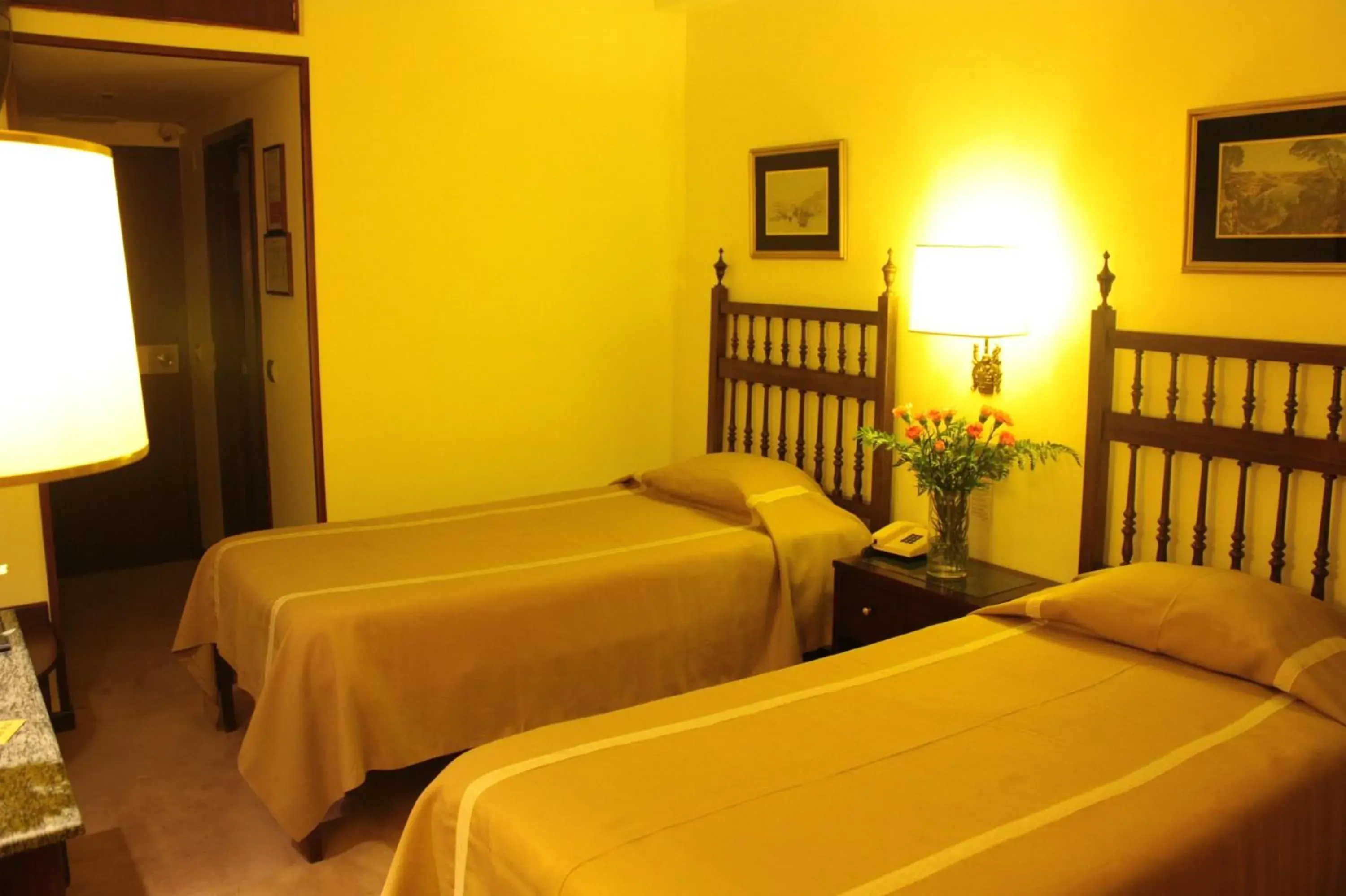 Bed in Hotel Vice-Rei Bed in Hotel Vice-Rei