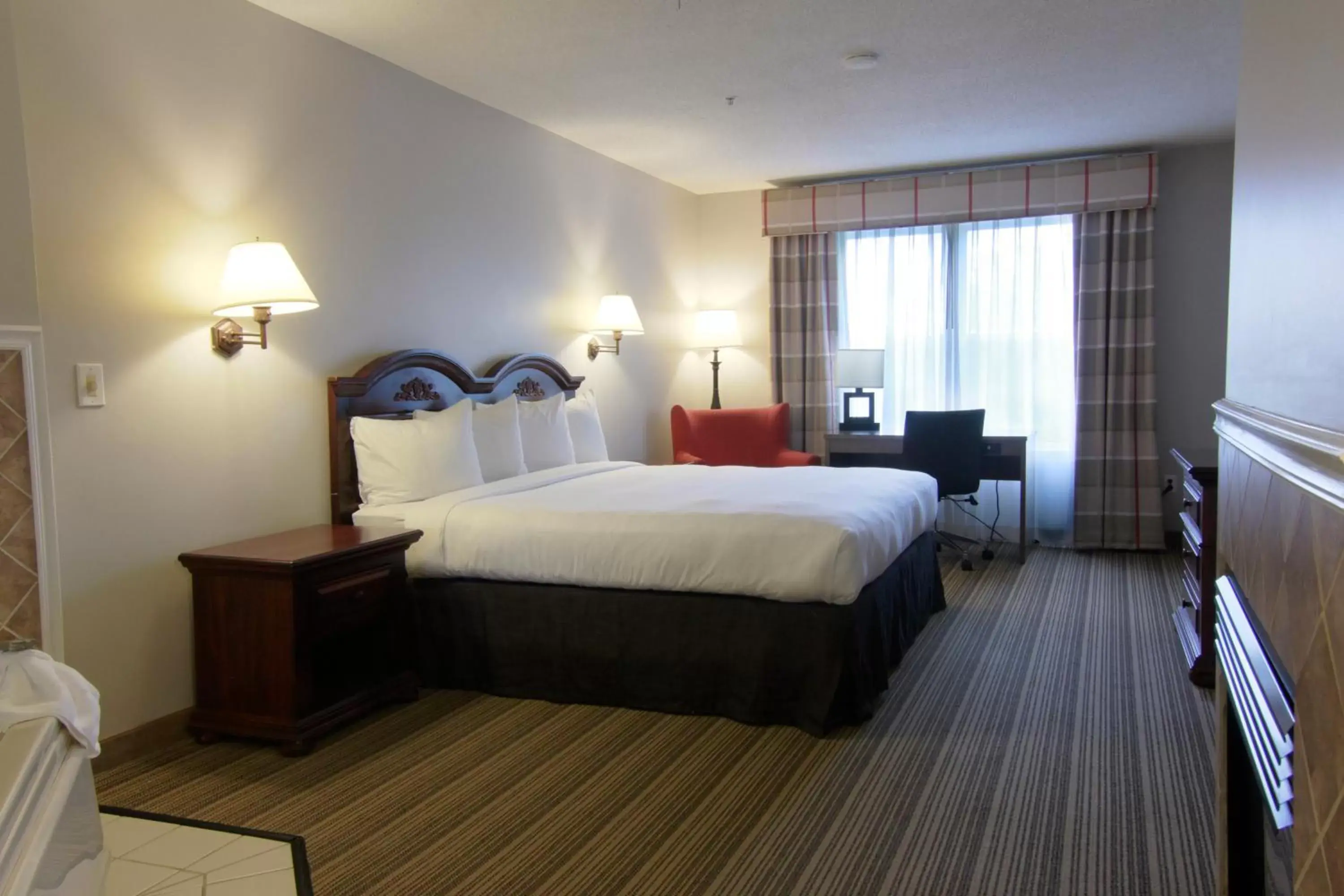 Bed in Country Inn & Suites by Radisson, Annapolis, MD