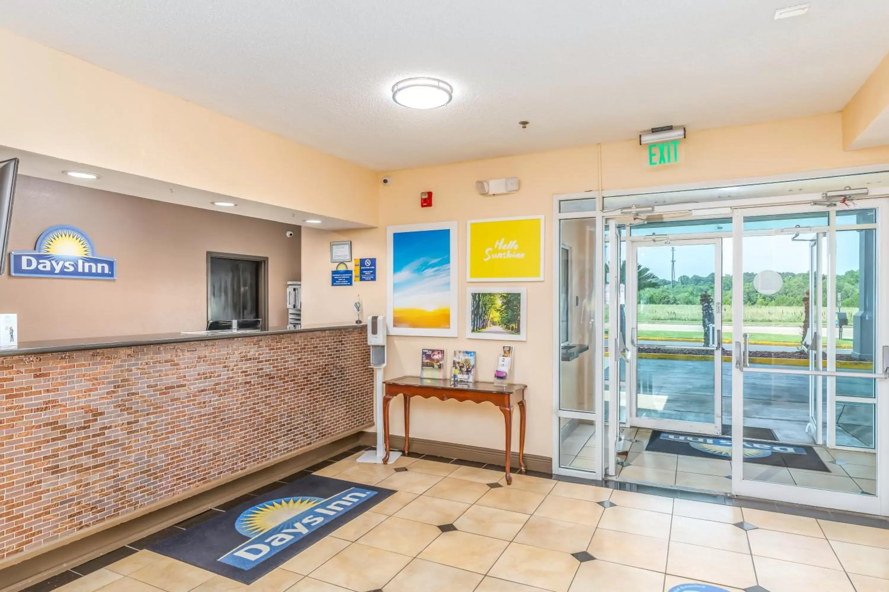 Lobby or reception, Lobby/Reception in Days Inn by Wyndham Coliseum Montgomery AL