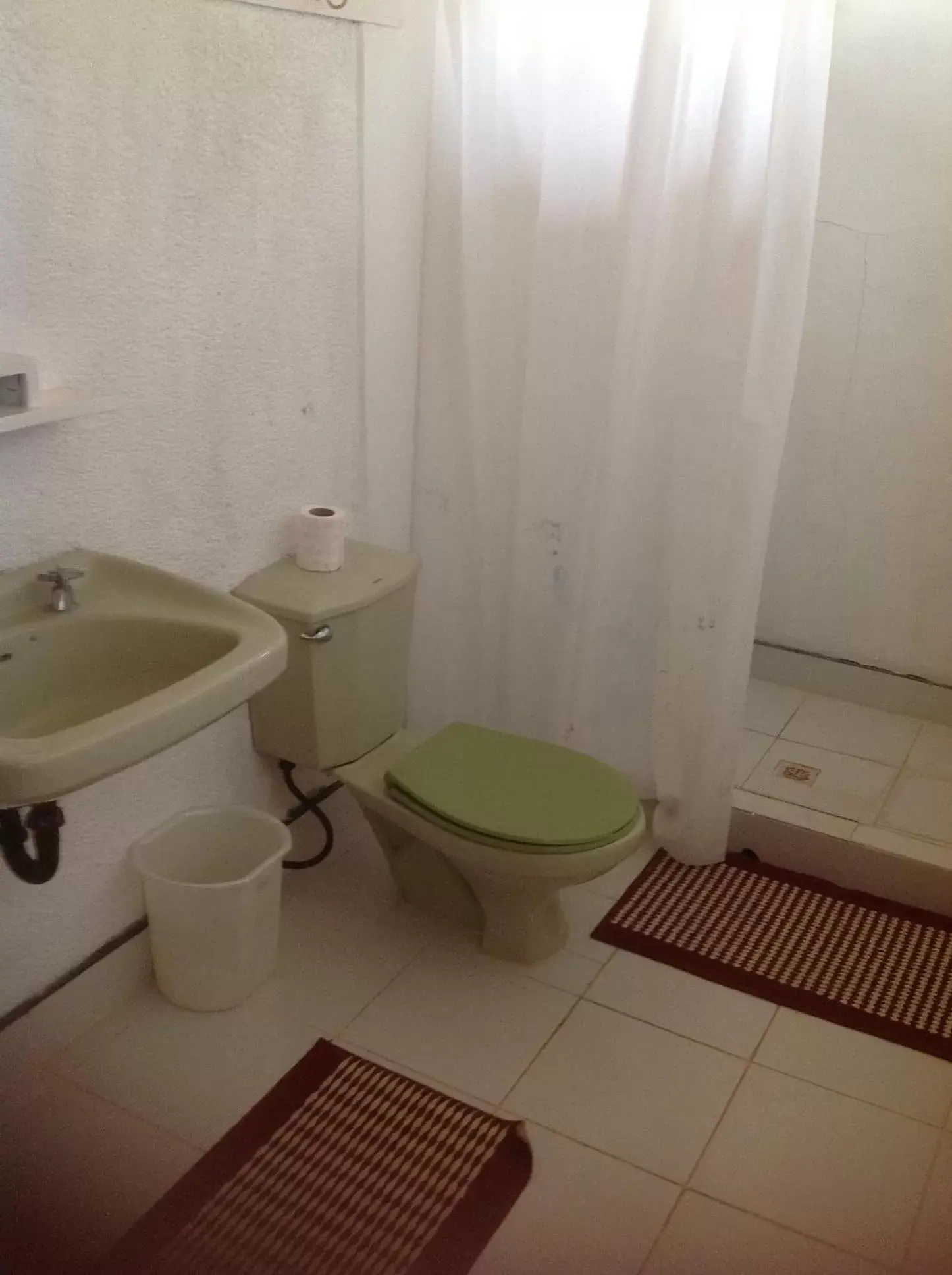 Bathroom in Discovery Island Resort