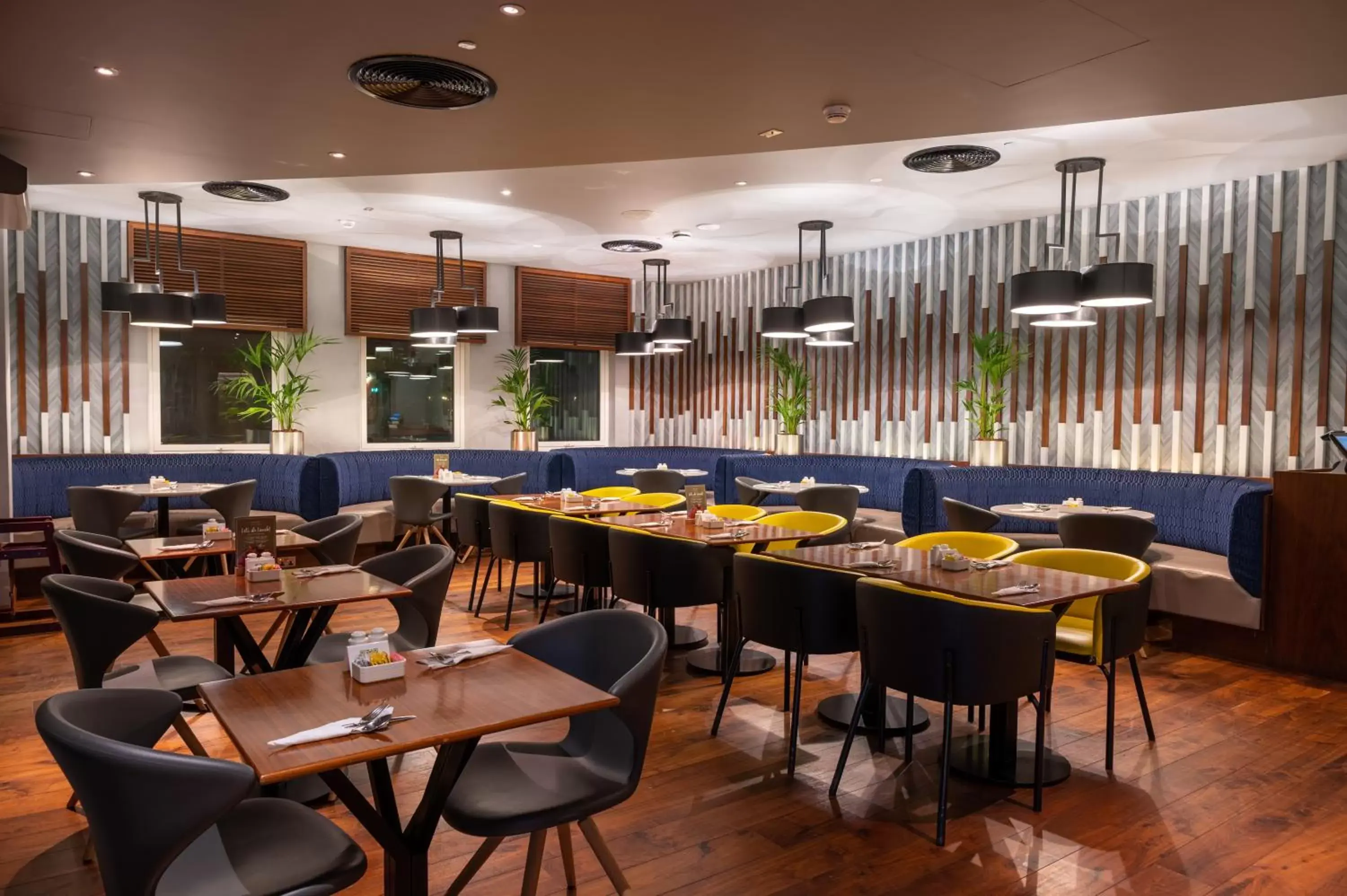 Restaurant/Places to Eat in Premier Inn Dubai Al Jaddaf