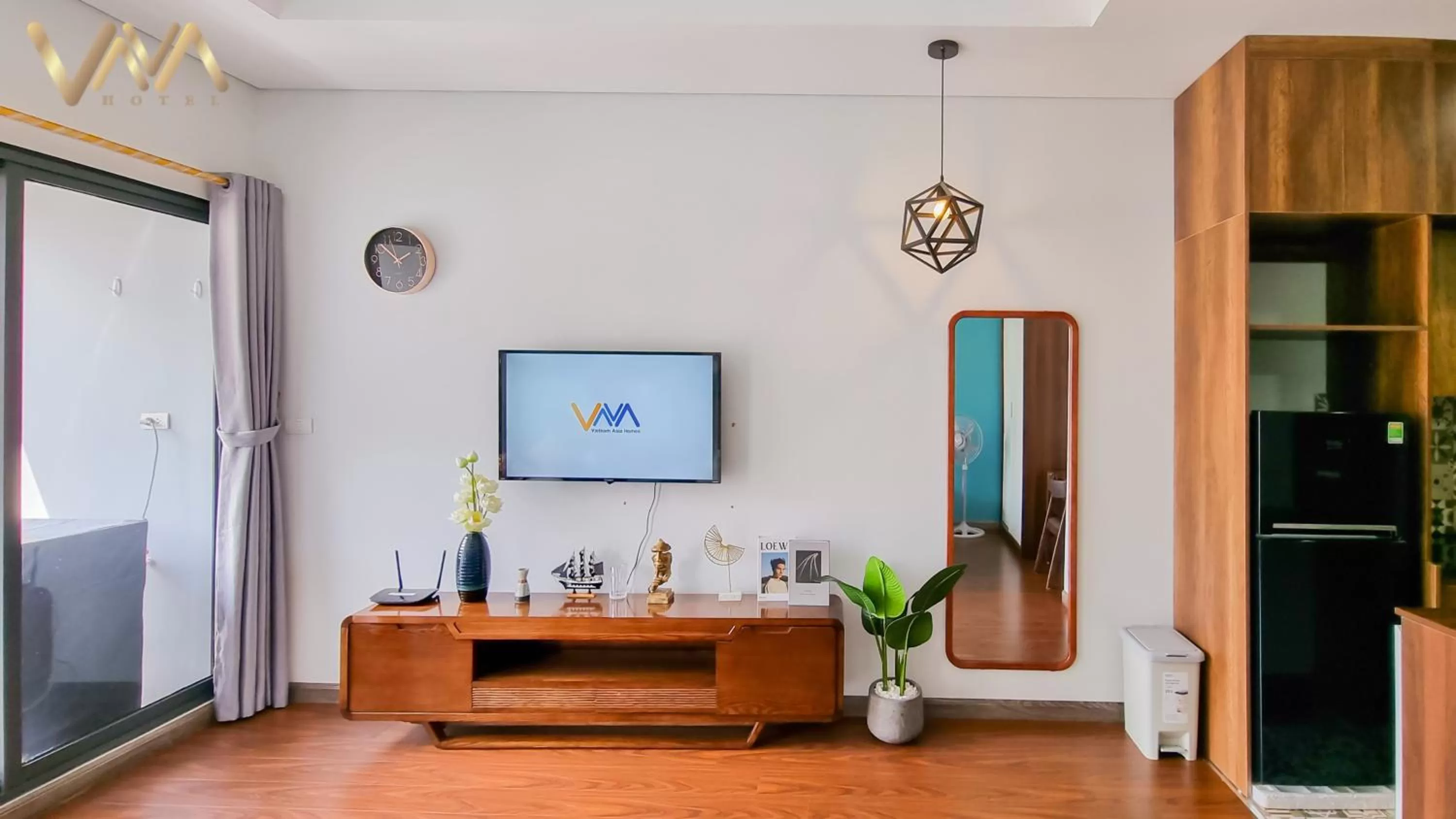 TV and multimedia in VNAHOMES Serviced Apartment