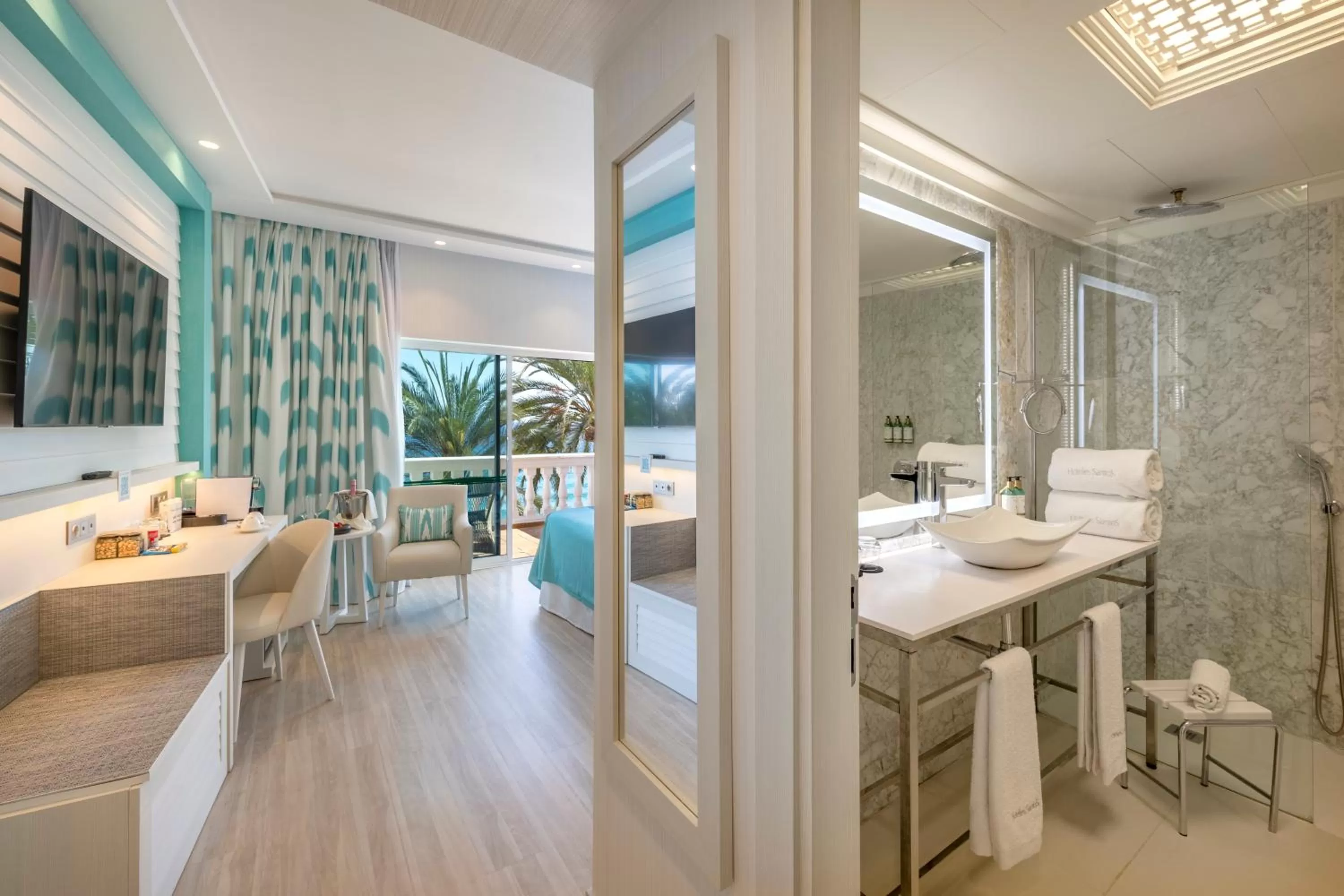 Bathroom in Nixe Palace