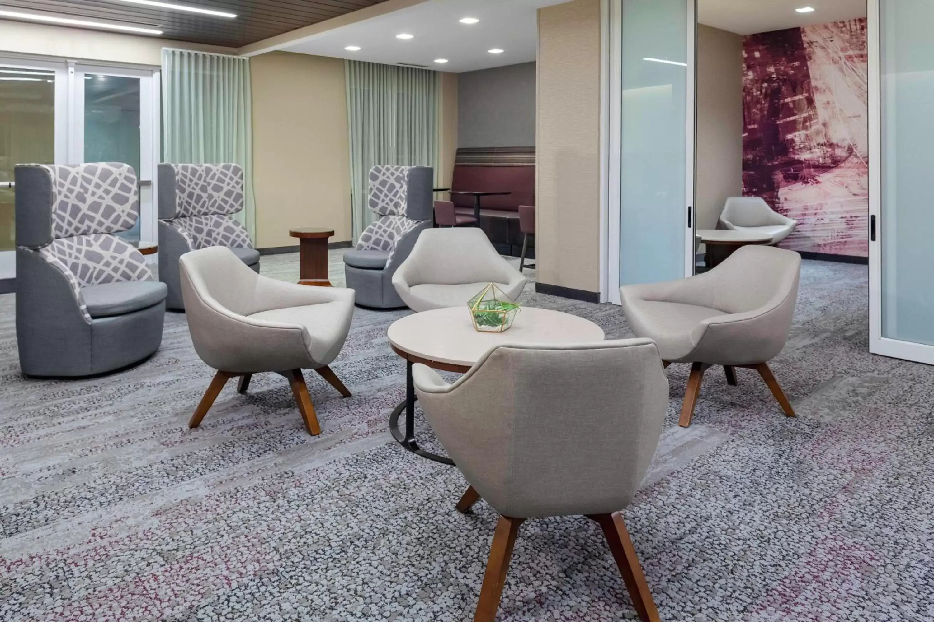 Lobby or reception, Seating Area in Courtyard by Marriott St. Louis West County