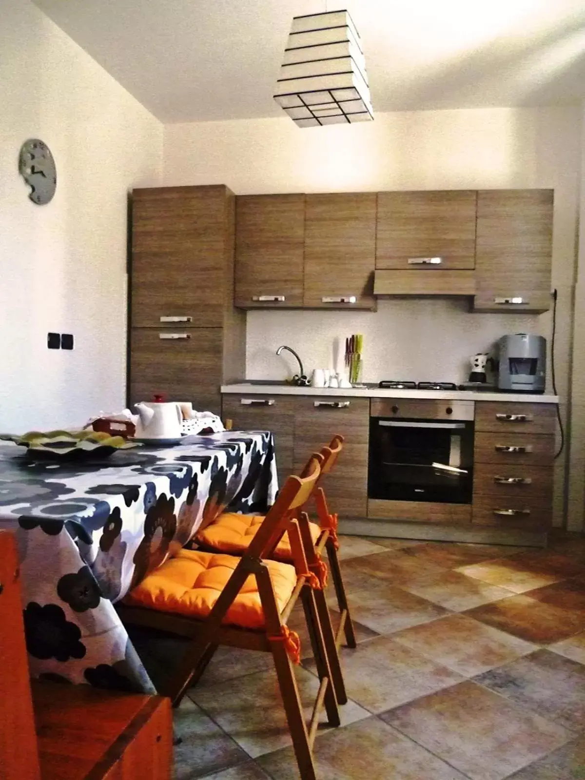 Kitchen/Kitchenette in Miluna B&B