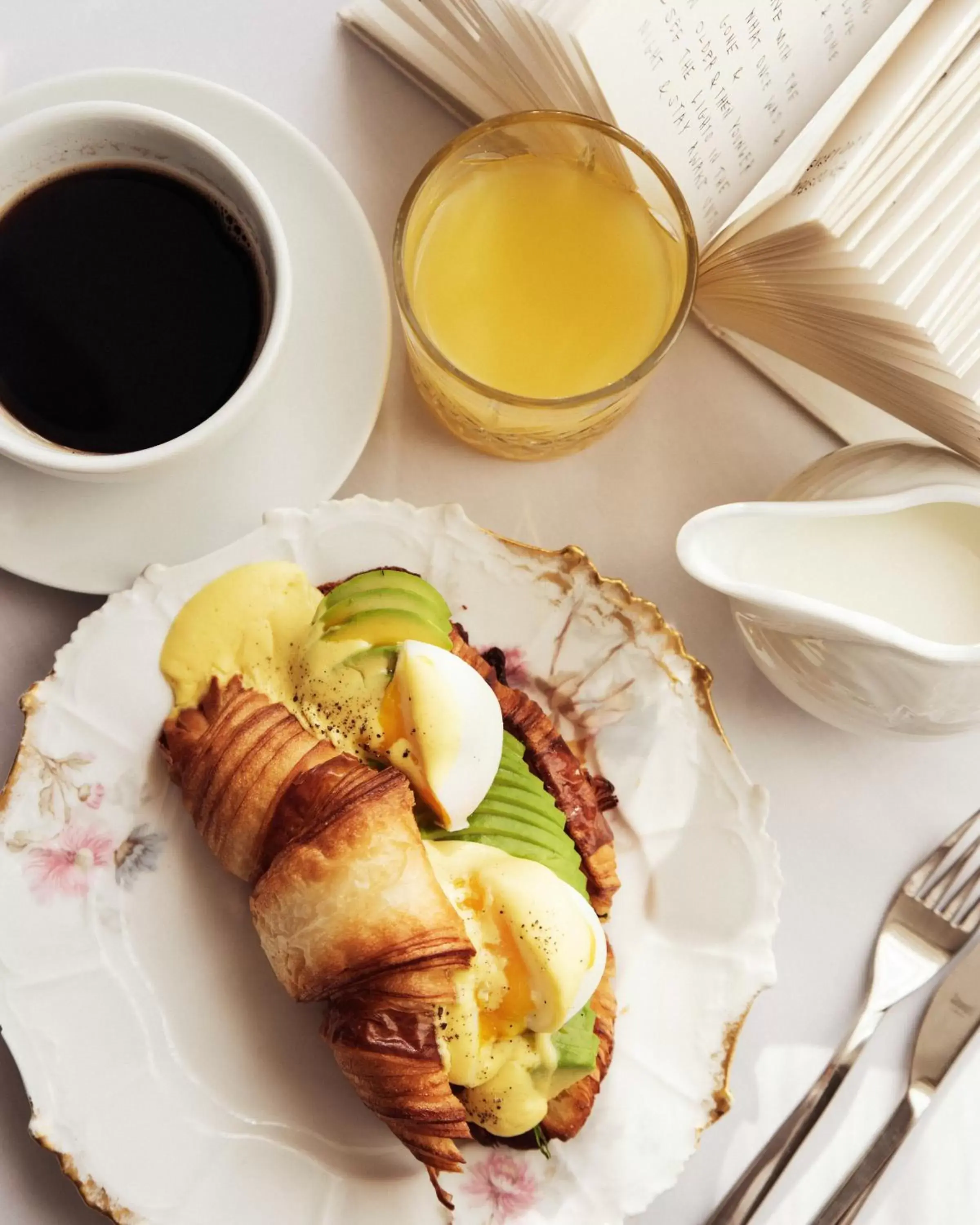 Breakfast in Costé Hotel