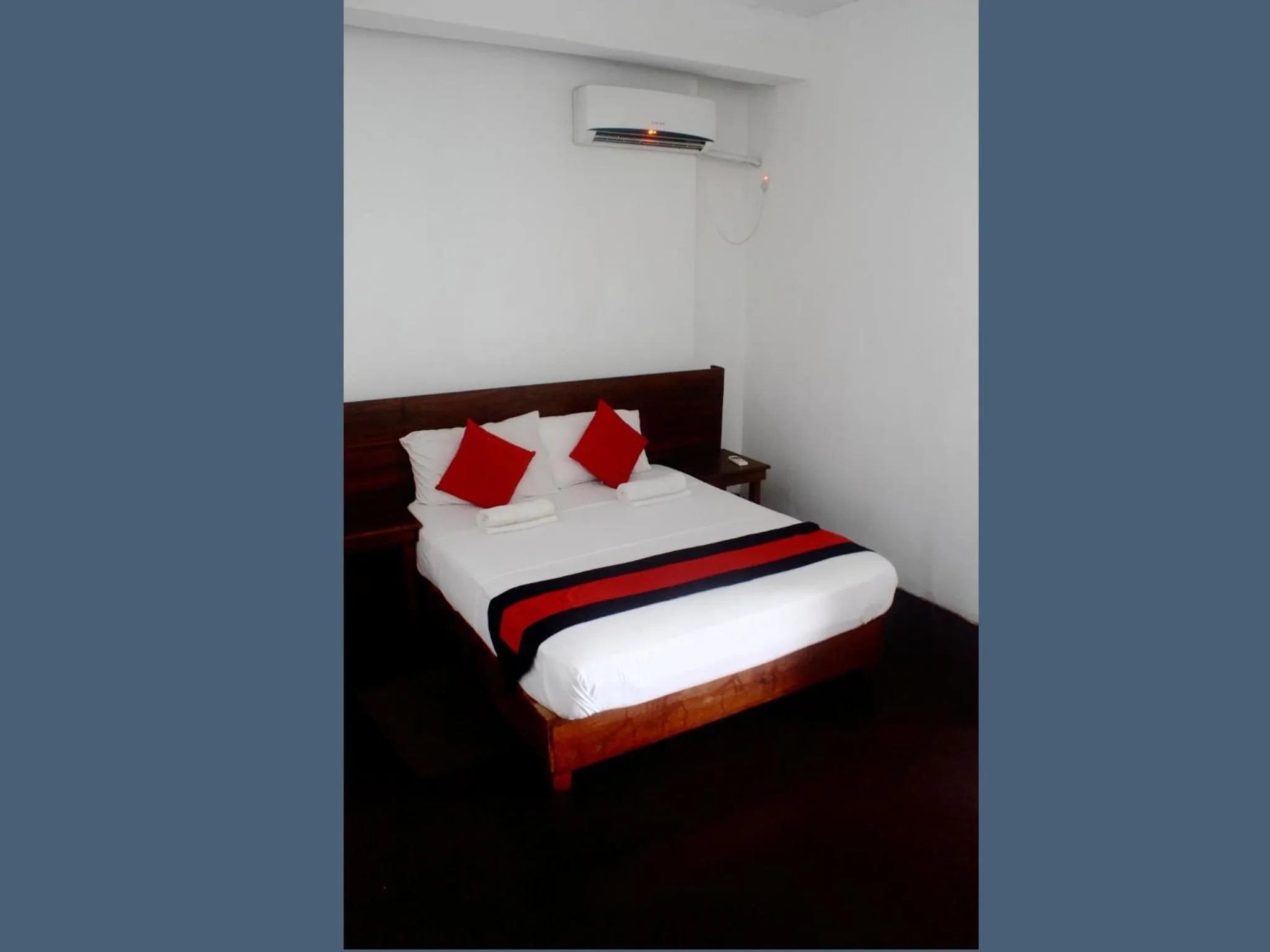 Bedroom, Bed in 256 Townhouse Rest