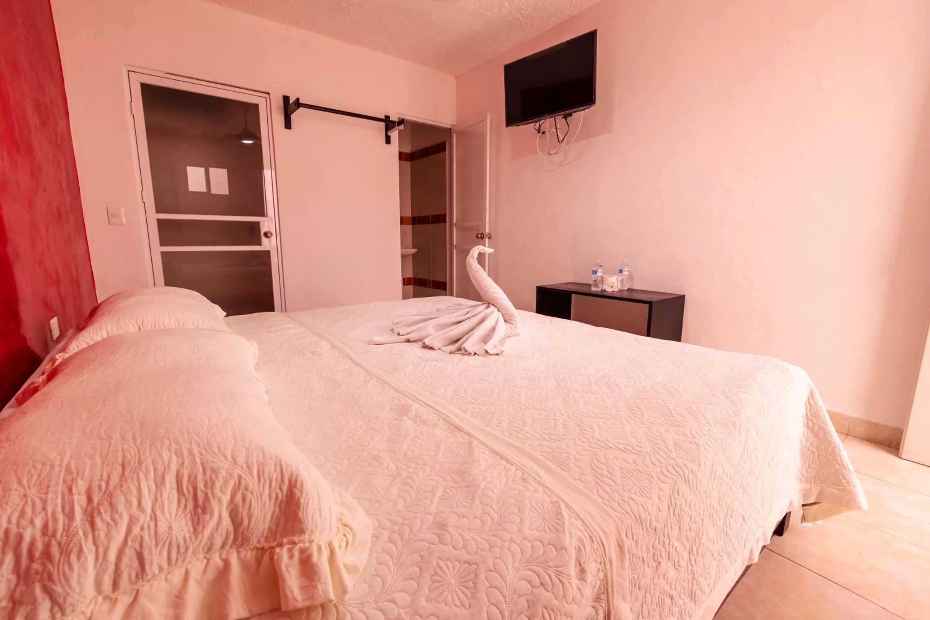 Bedroom, Bed in Hotel Bello Caribe Express