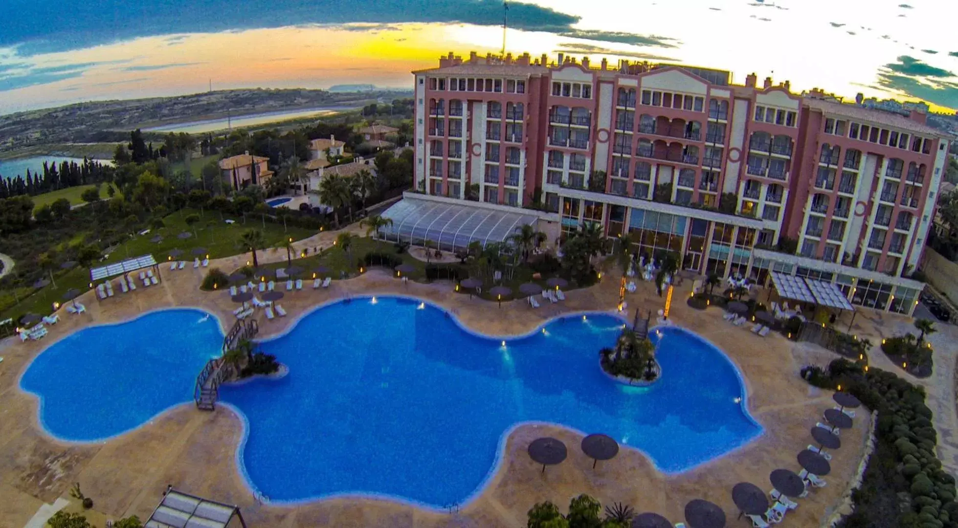 Bird's eye view, Pool View in Hotel Bonalba Alicante