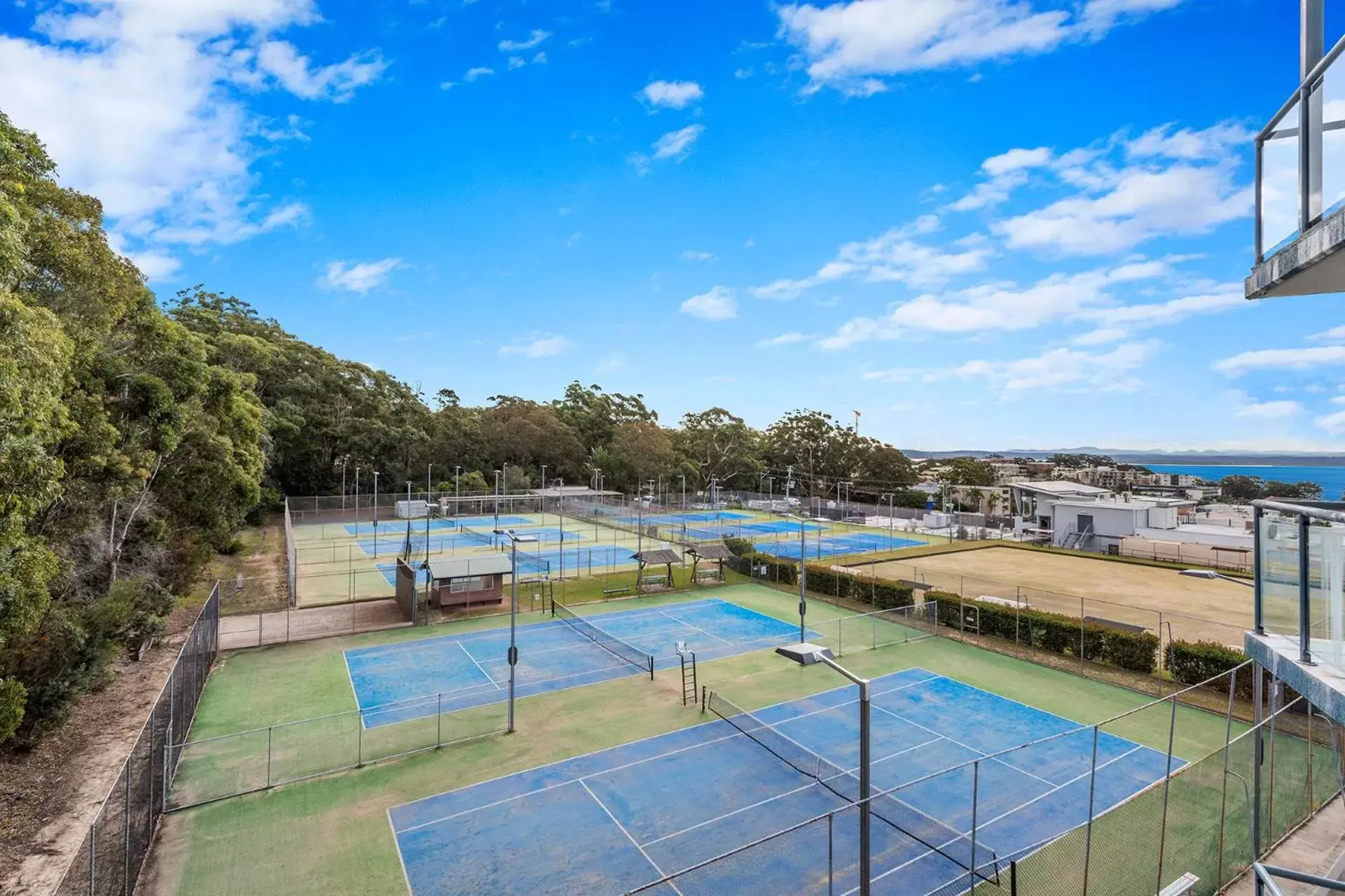 Activities, Tennis/Squash in Landmark Resort