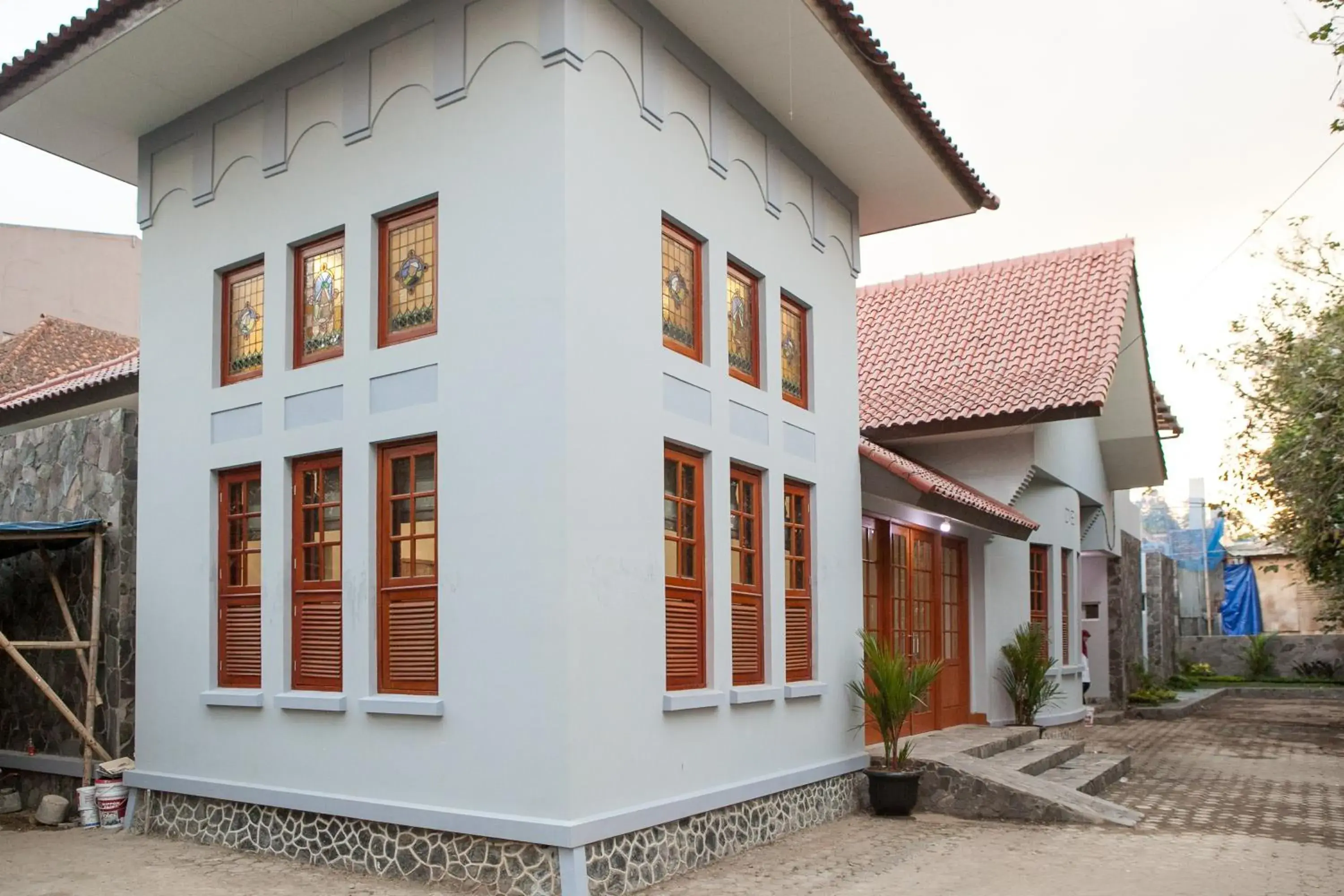 Property Building in RedDoorz Plus near Pasundan University