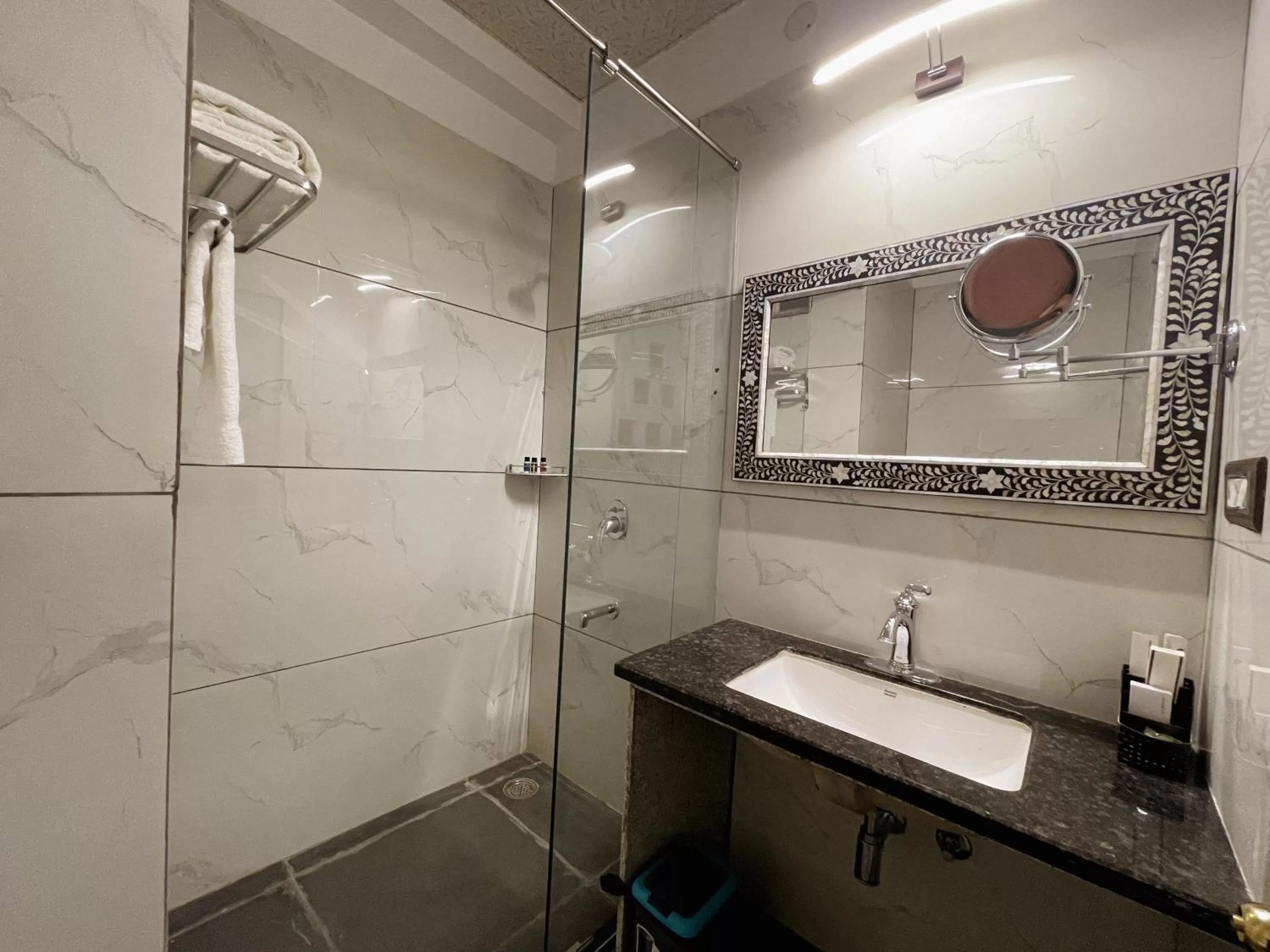 Bathroom in AAJ HAVELI - Pichola Lake Facing Hotel