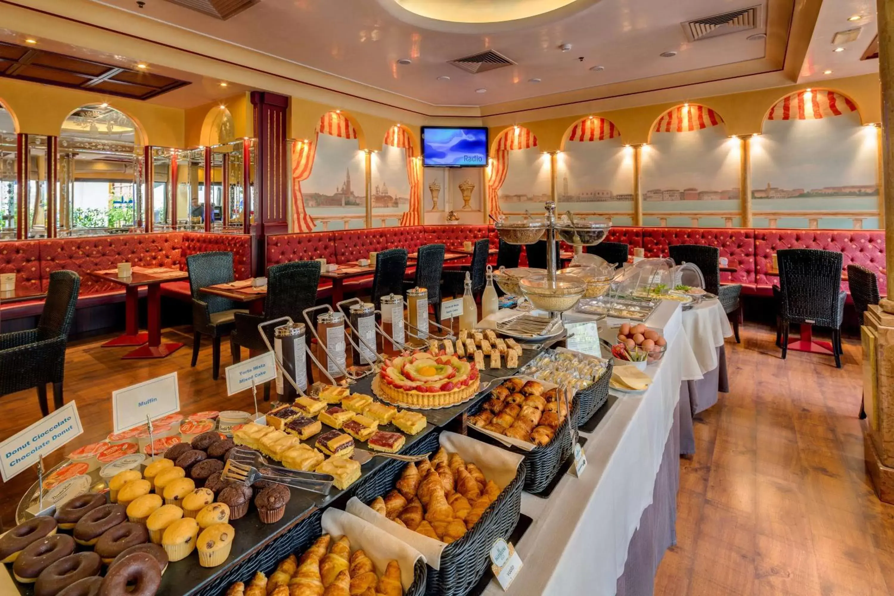 Restaurant/Places to Eat in Best Western Hotel Tritone