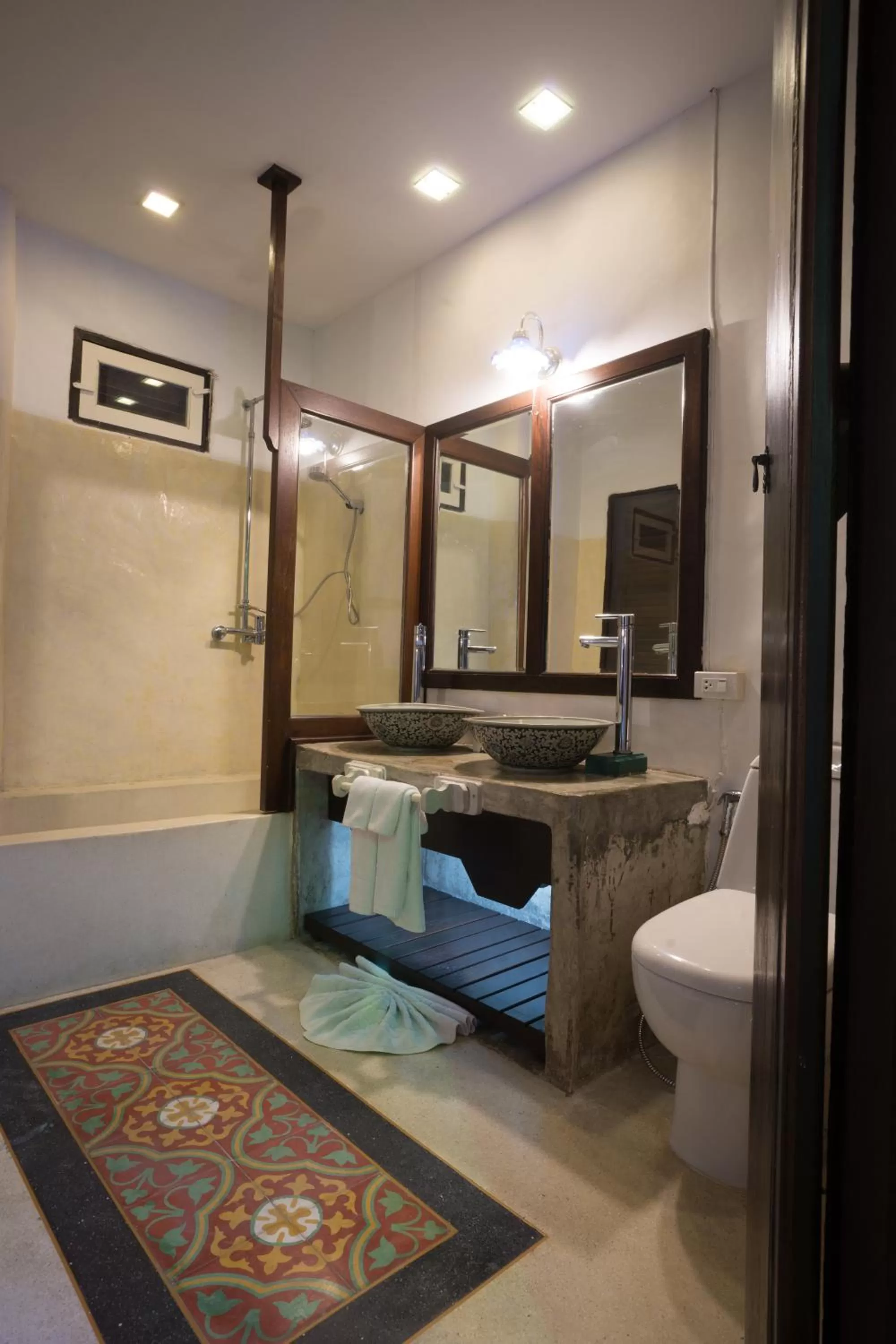 Bathroom in Cheva Gallery Boutique Hotel