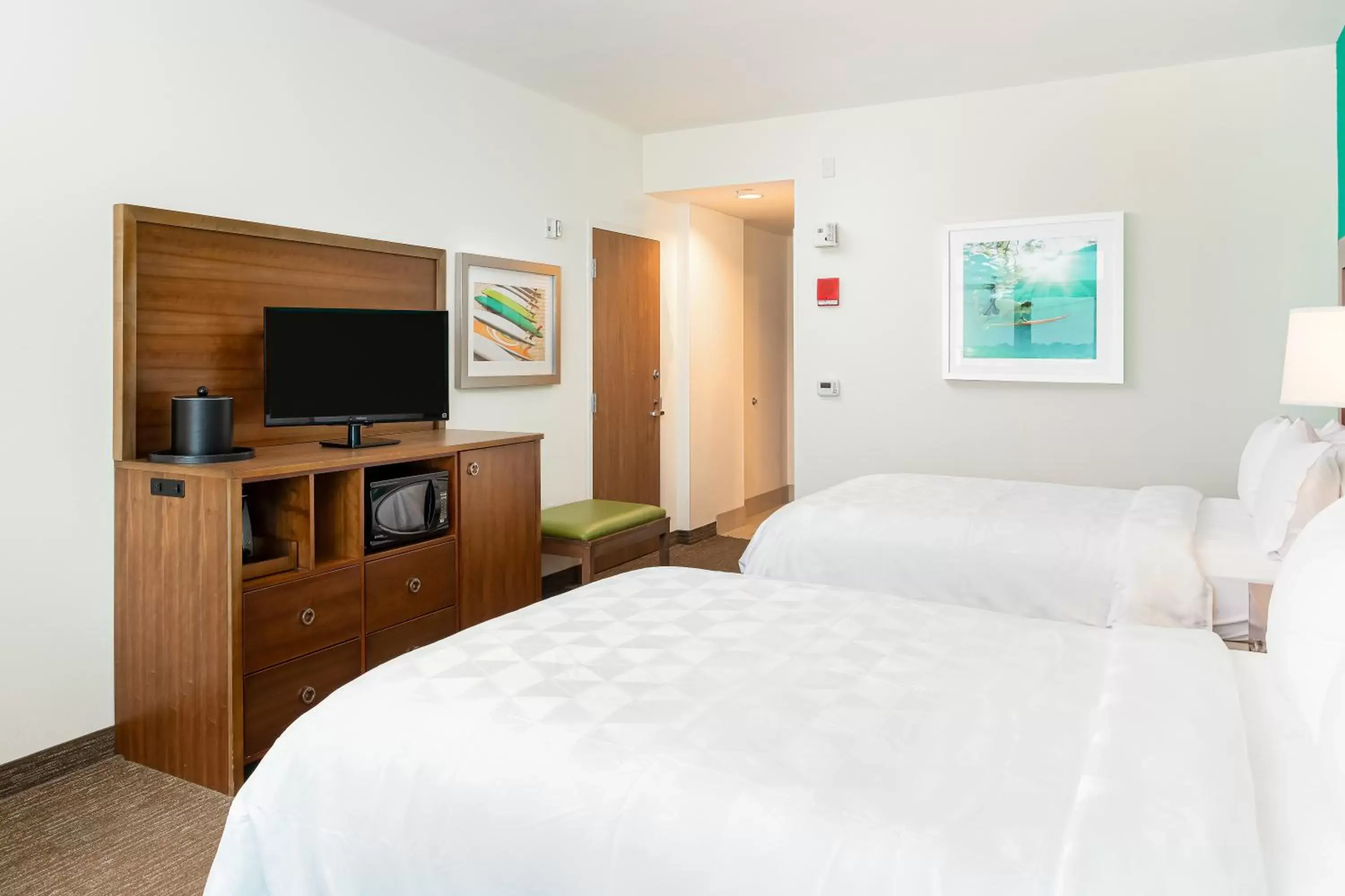 Photo of the whole room, Bed in Holiday Inn Resort Fort Walton Beach, an IHG Hotel