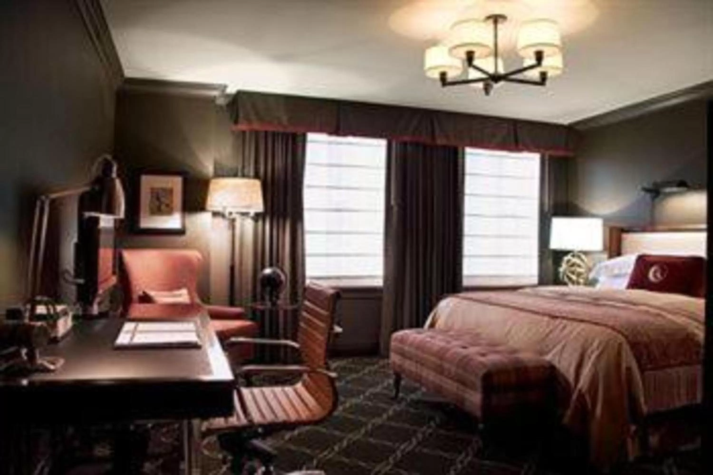 Bedroom, Bed in Los Angeles Athletic Club