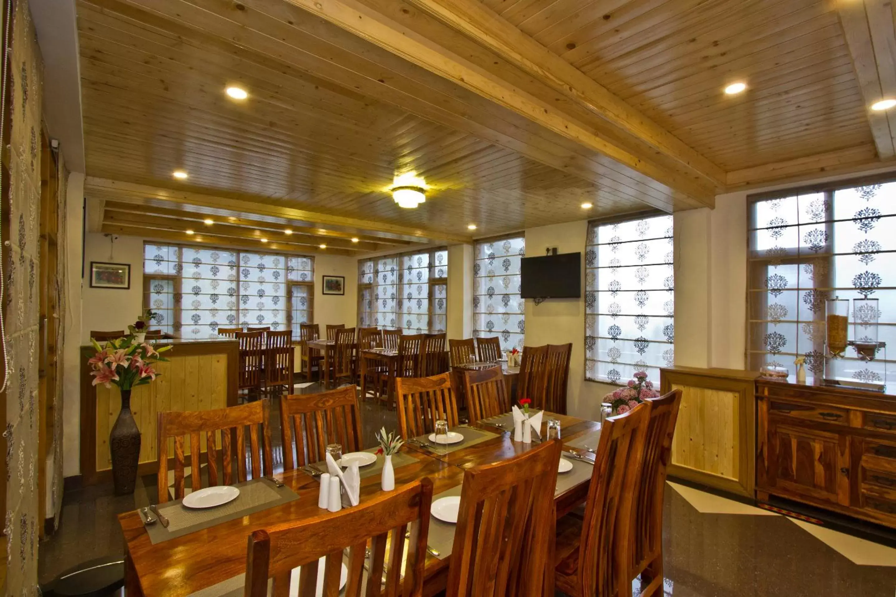 Restaurant/places to eat in Kalista Resort Restaurant/places to eat in Kalista Resort