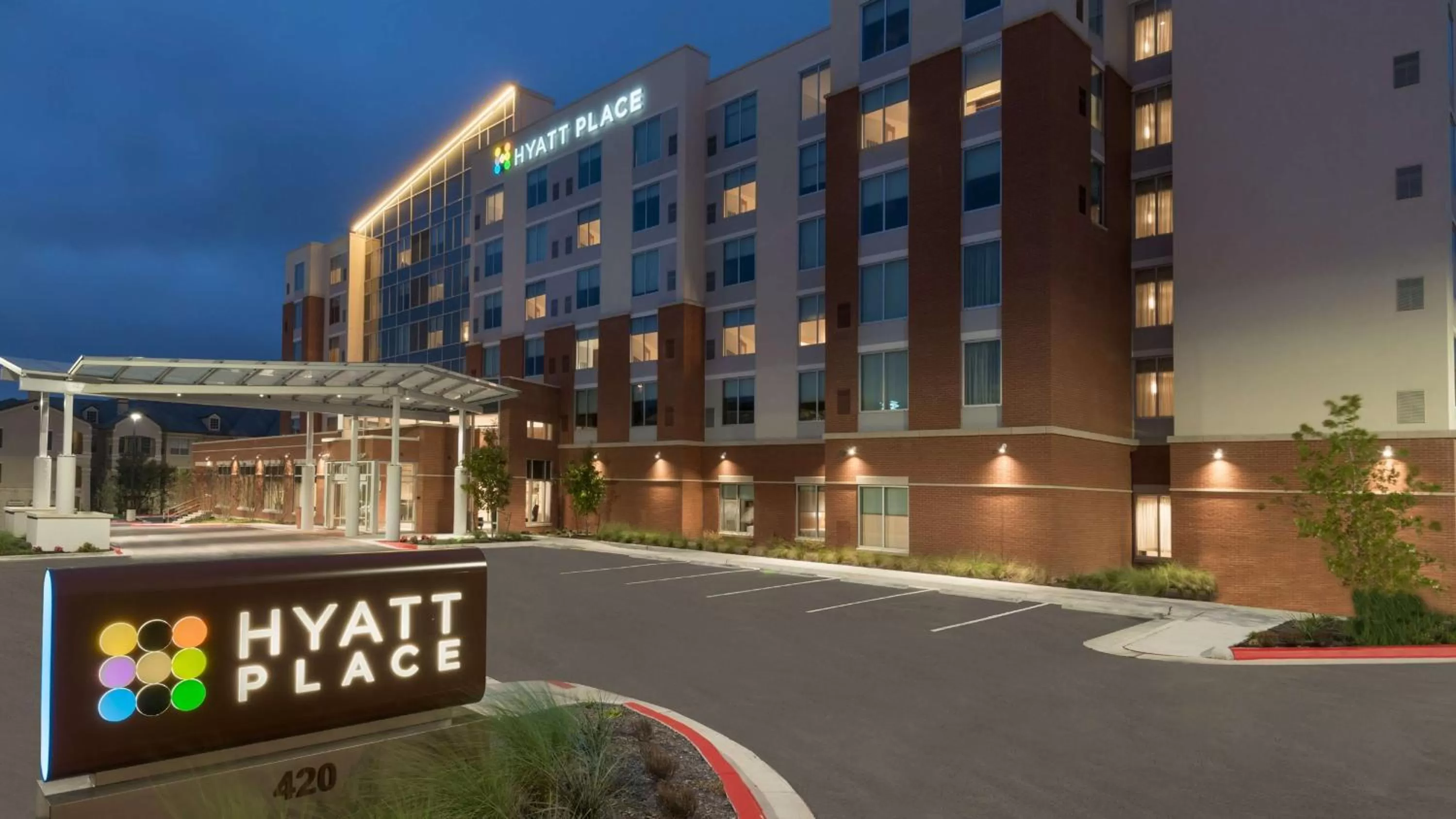 Property building in Hyatt Place Austin/Round Rock
