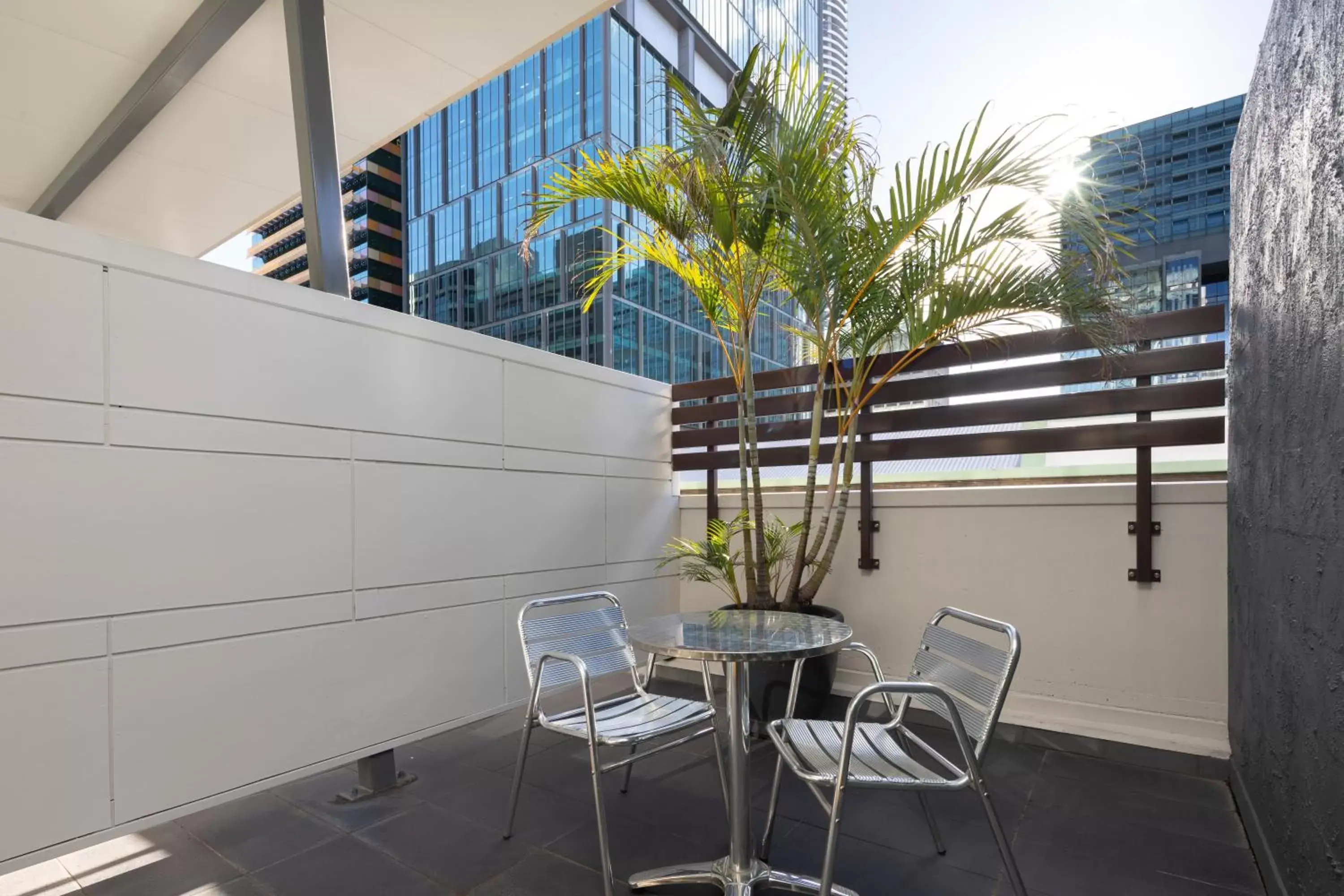 Inner courtyard view in George Williams Hotel