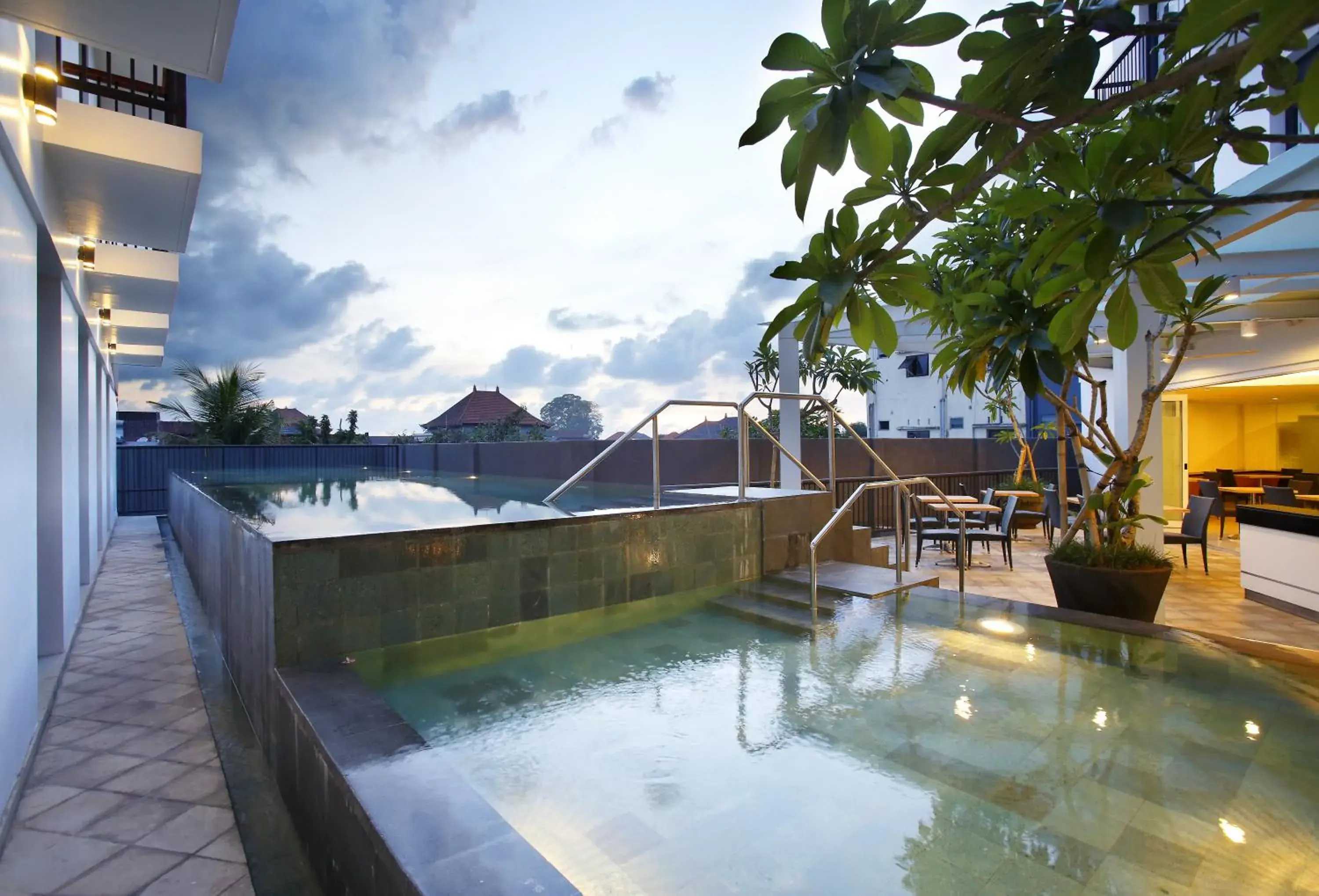 Swimming pool in Amaris Hotel Teuku Umar Swimming pool in Amaris Hotel Teuku Umar