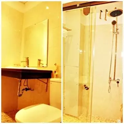 Shower, Bathroom in Asia Guest House