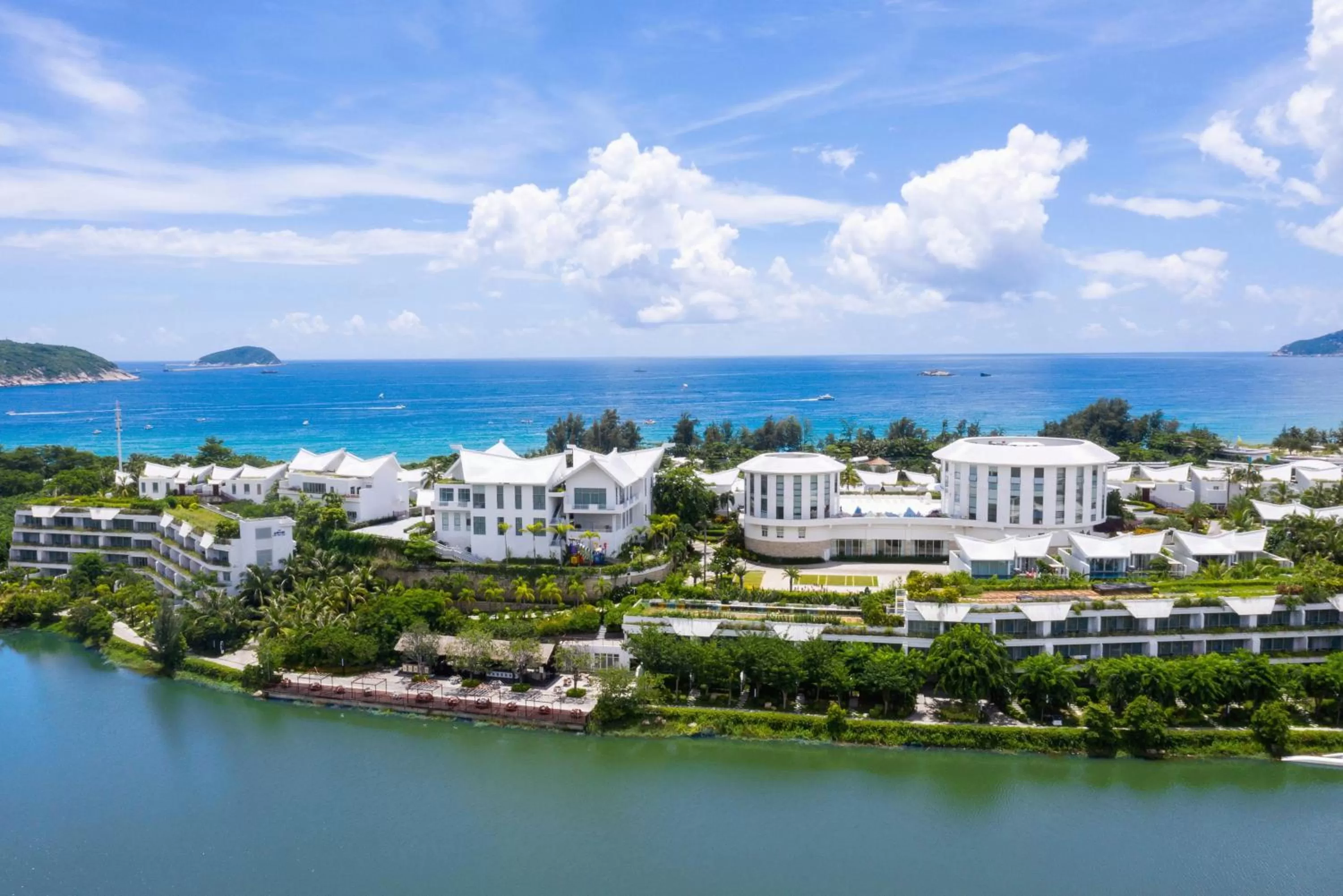 Property building, Bird's-eye View in Palace Resort Villas Yalong Bay Sanya
