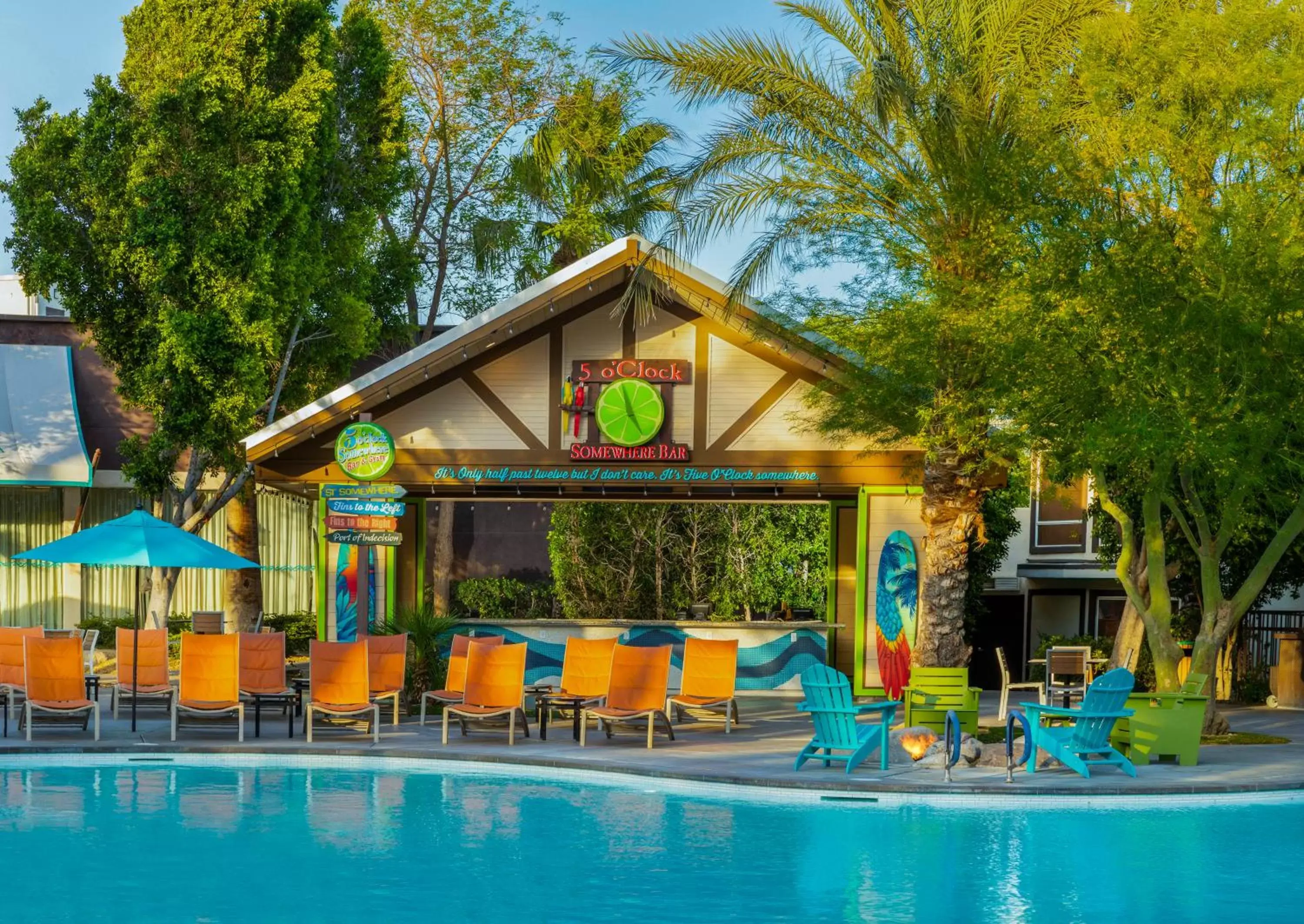 Lounge or bar, Swimming Pool in Margaritaville Resort Palm Springs