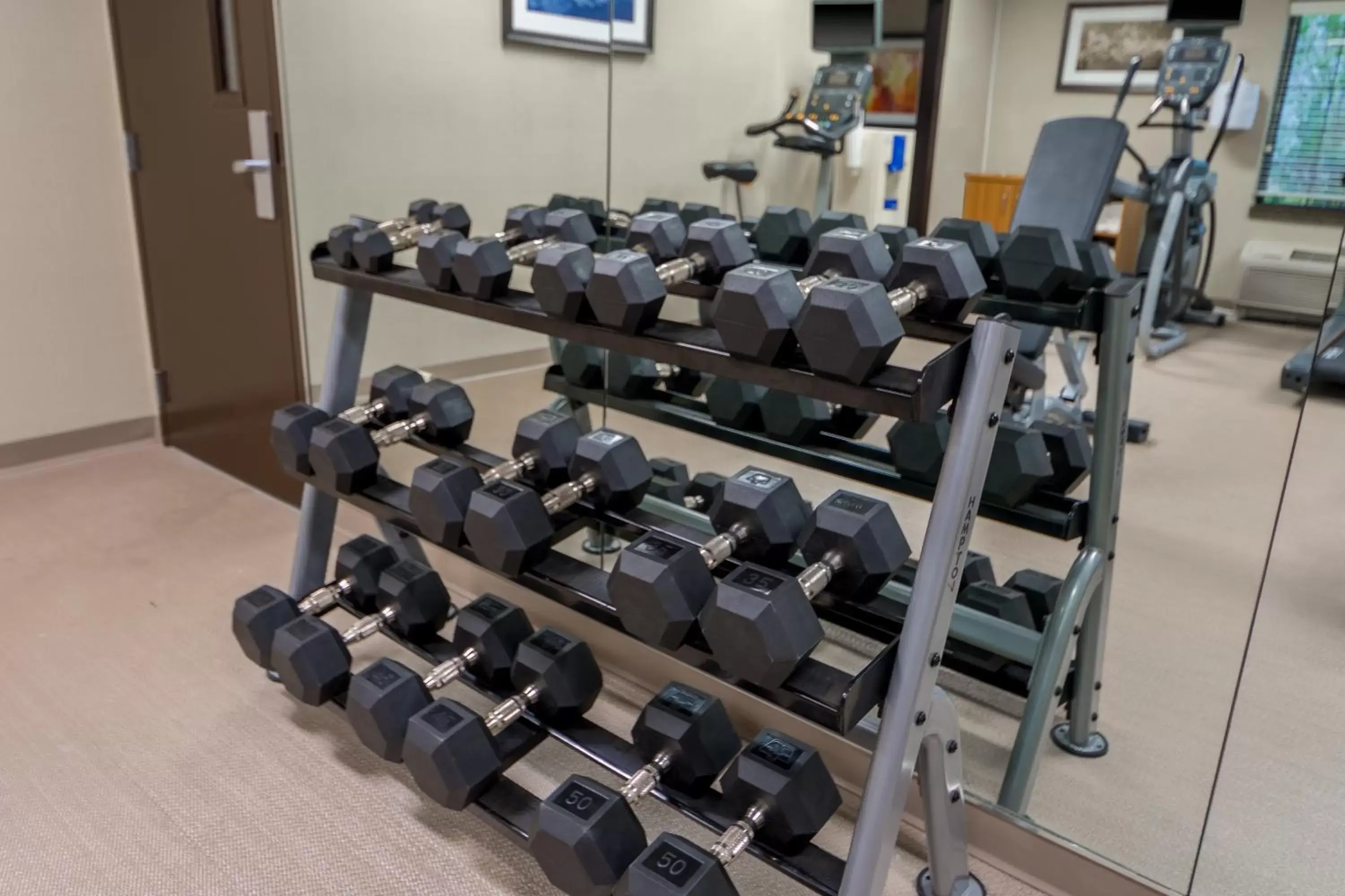 Spa and wellness centre/facilities, Fitness Center/Facilities in Staybridge Suites - Kansas City-Independence, an IHG Hotel