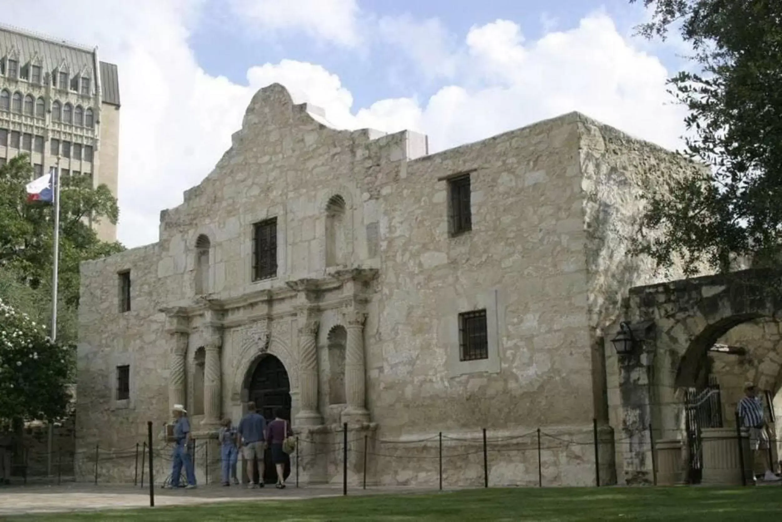 Nearby landmark in SpringHill Suites by Marriott San Antonio Airport