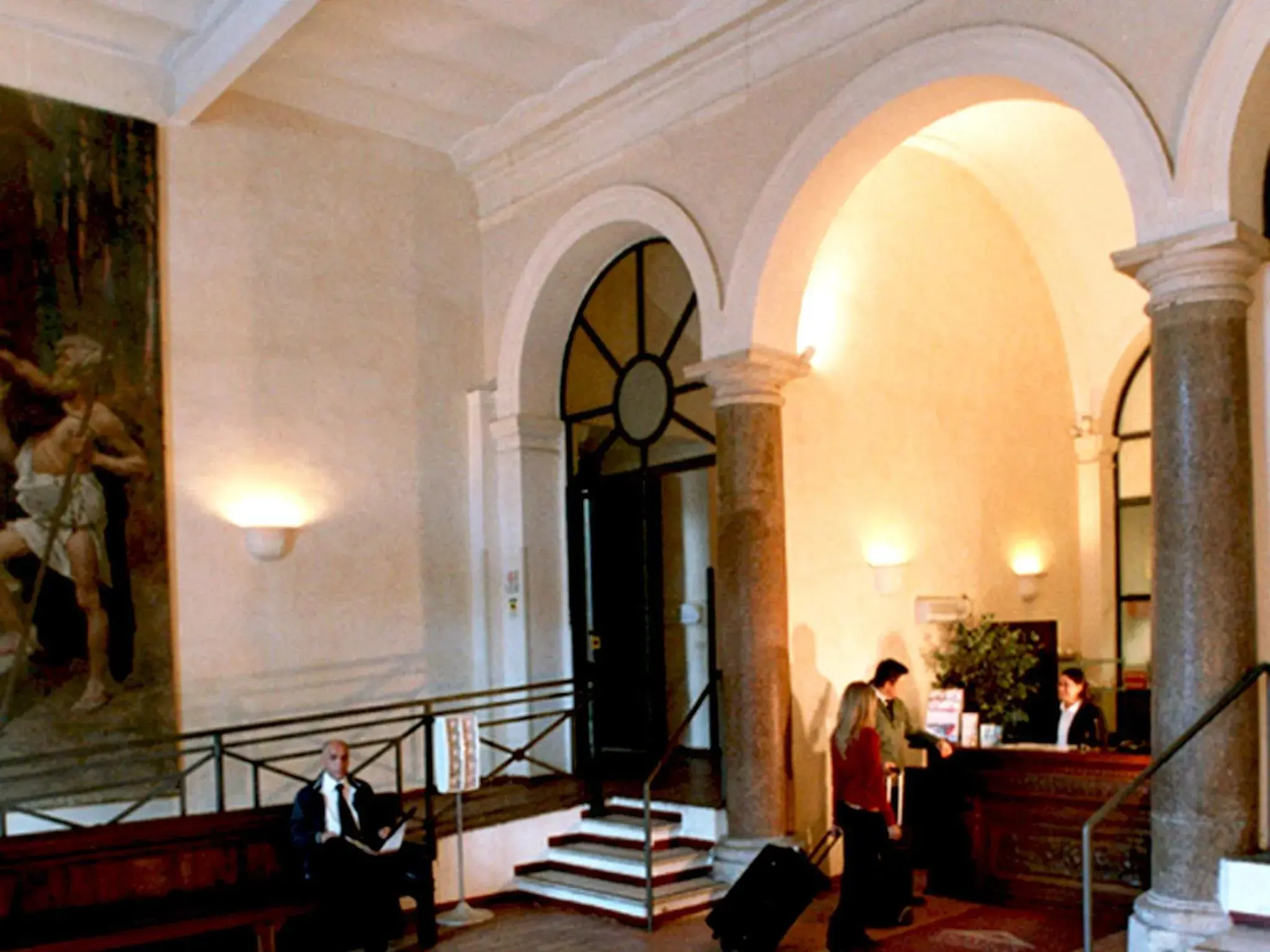 Lobby or reception in Domus Sessoriana