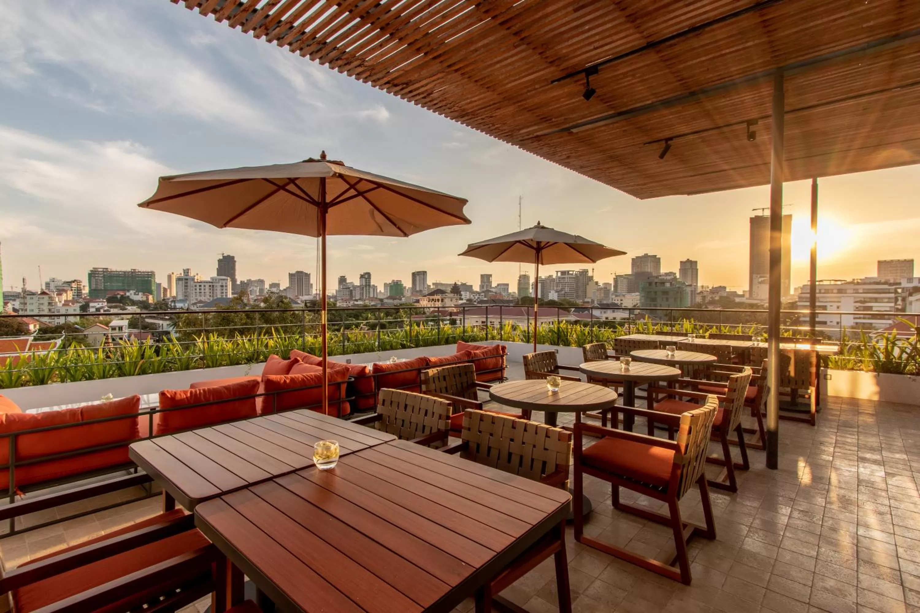 Dining area in Penh House Hotel