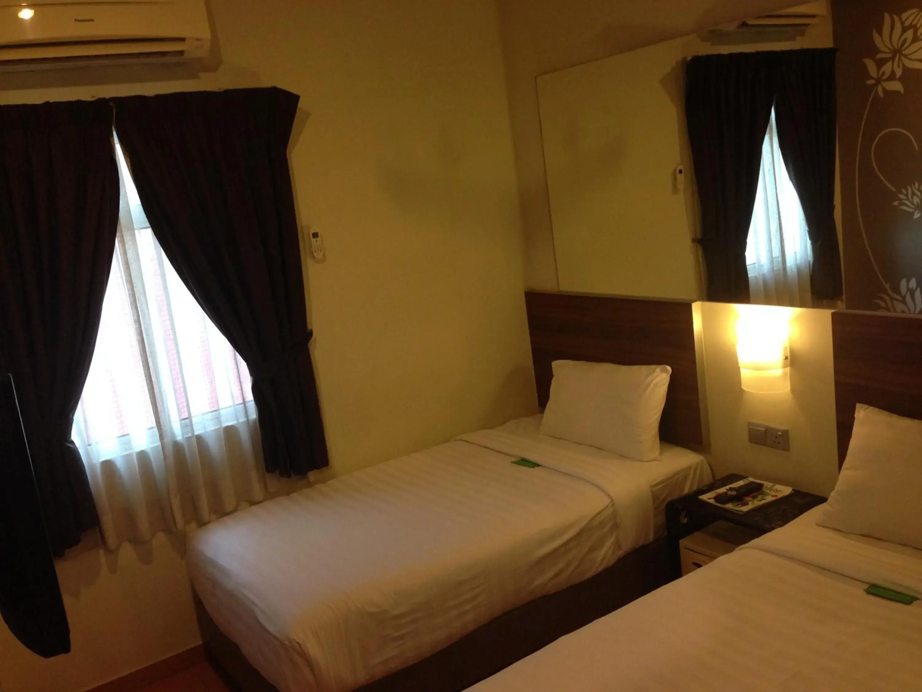 Bedroom, Bed in Tune Hotel - Danga Bay Johor